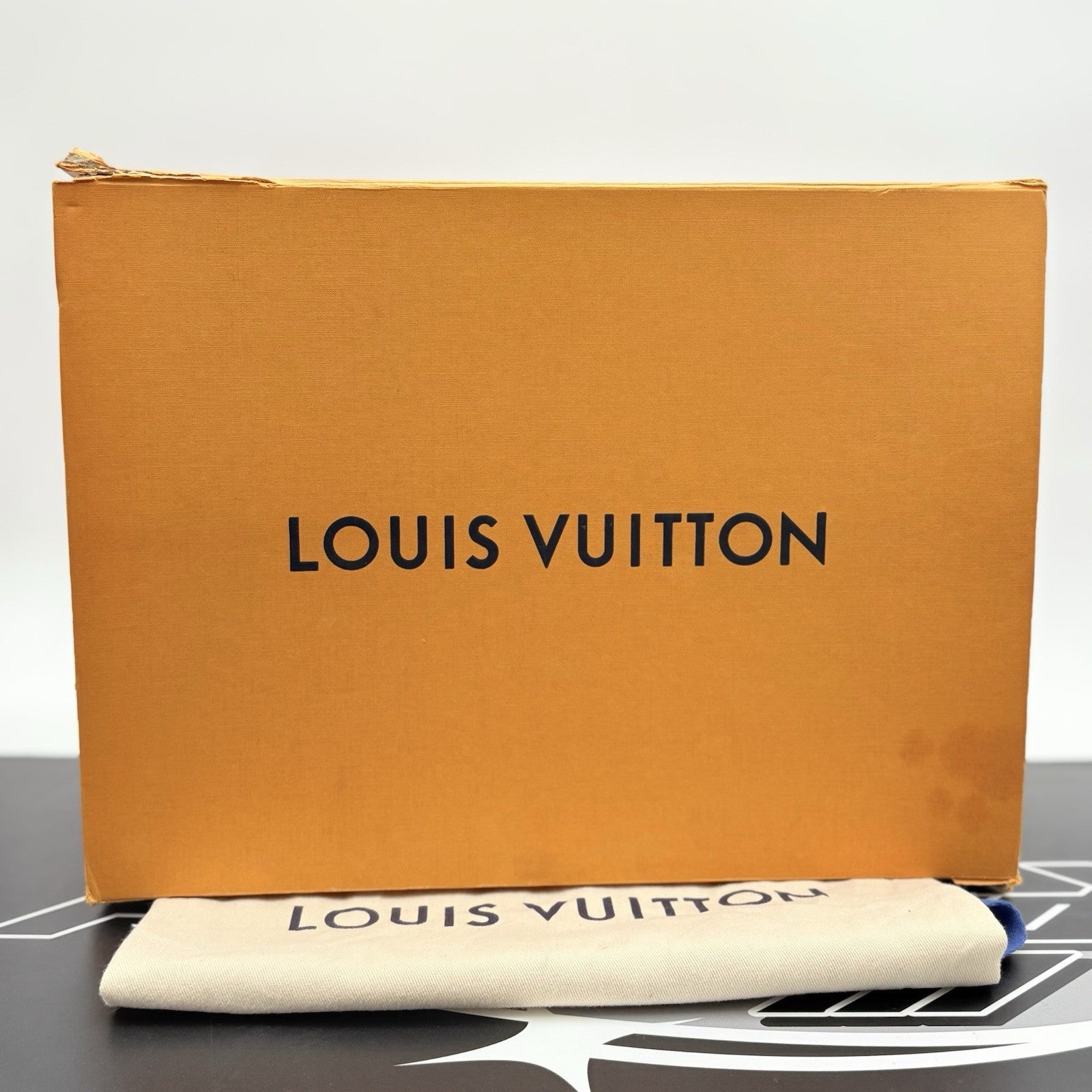 Size 12 LV (13-13.5 US) Louis Vuitton Reflective Trainer ' Red ' | EXCELLENT!