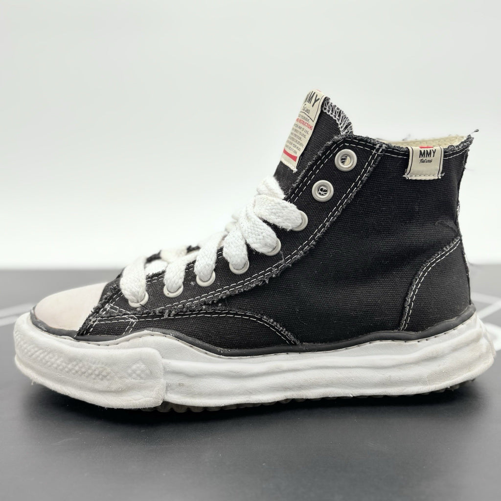 Size 41 (8 US) Maison Mihara Yasuhiro Peterson OG Sole Canvas High ' Black '