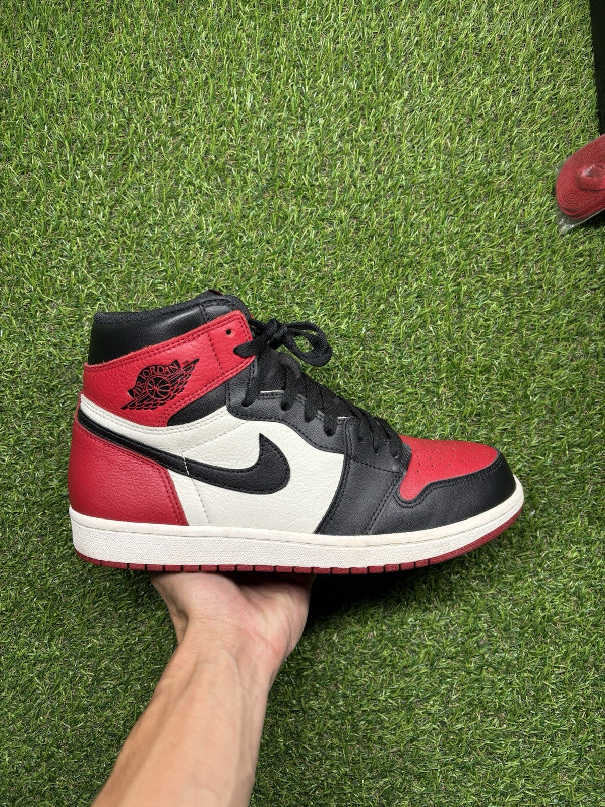 Size 10 - Jordan 1 Retro OG High Bred Toe | GREAT CONDITION!