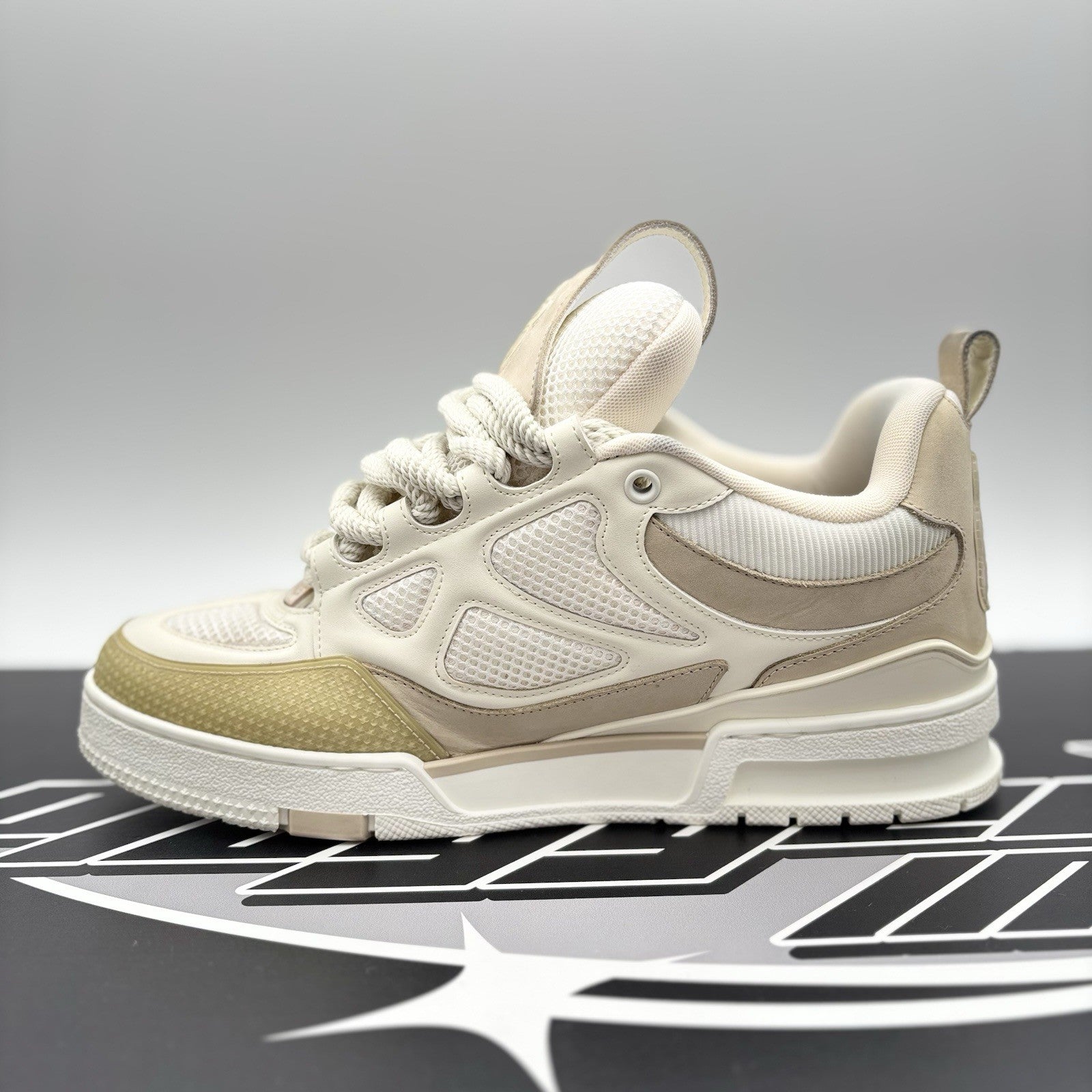 Size 7 LV (8-8.5 US) - Louis Vuitton Skate ' Beige White ' | GREAT COND!