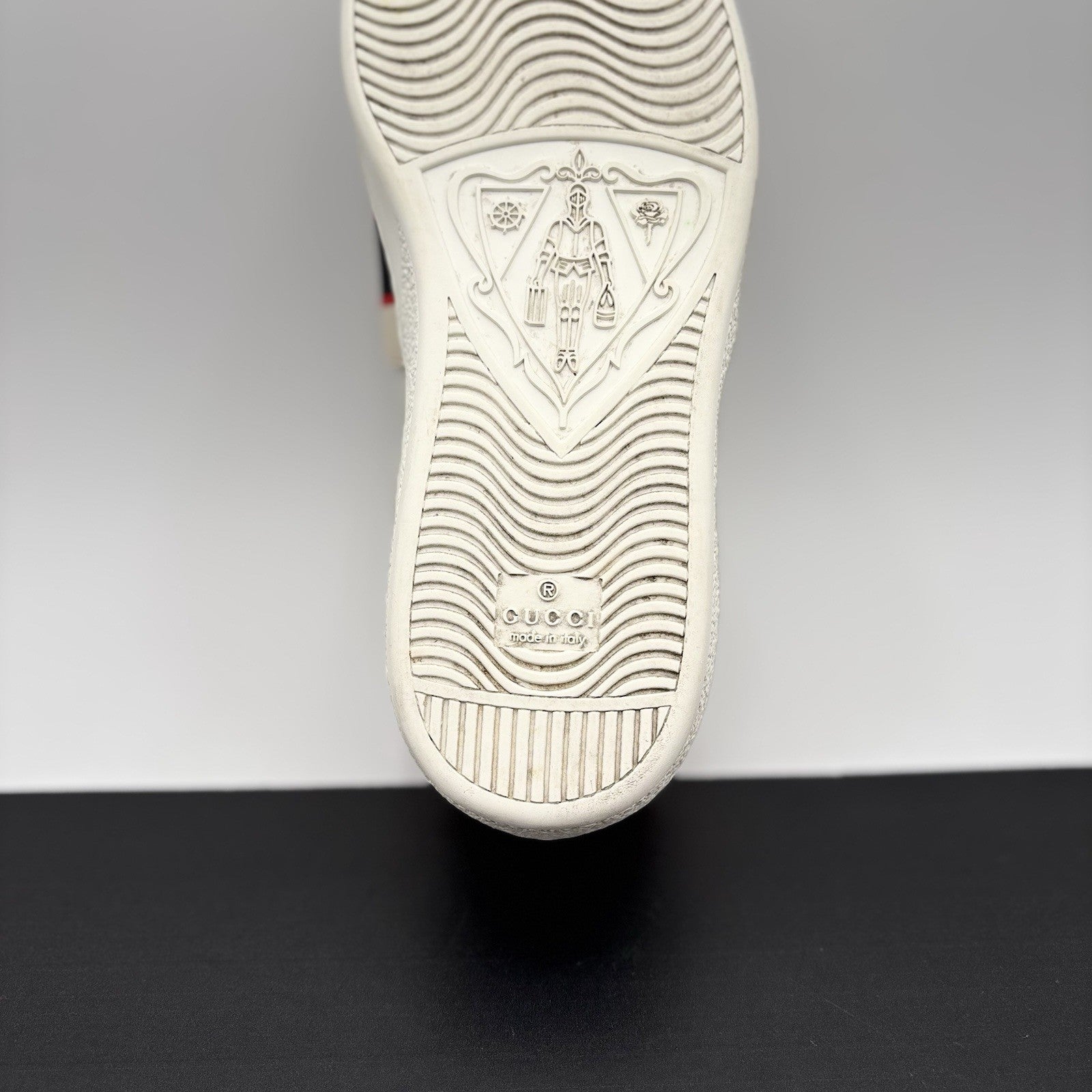 Size 7.5 G (8 US) - Gucci Ace Gucci Stripe ‘ White, Red ‘ | GREAT!