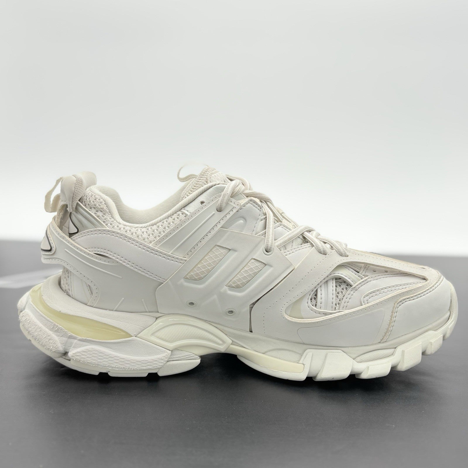 Size 40 - Balenciaga Track ' White ' | GREAT CONDITION!