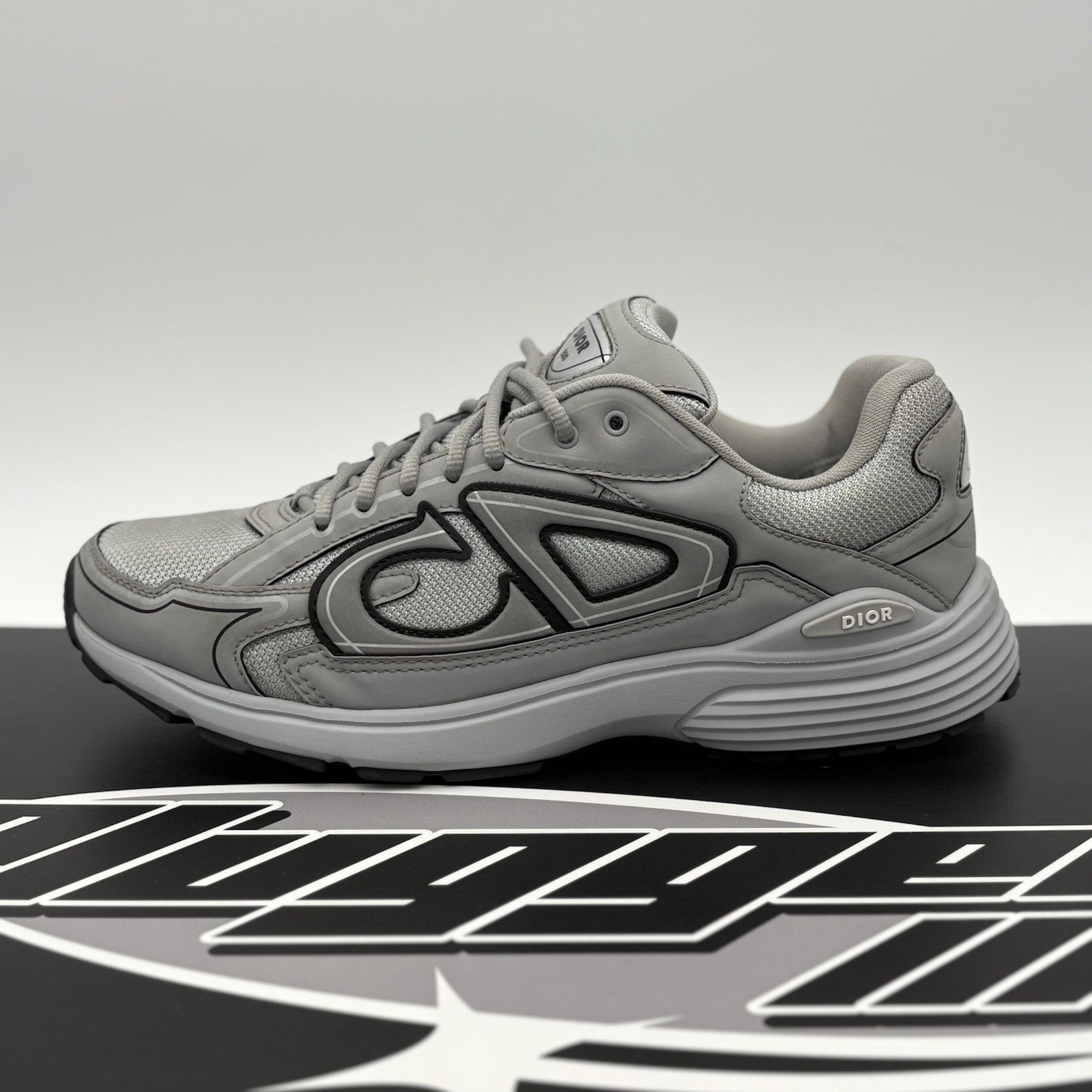 Size 43 (10 US) - Dior B30 Reflective Sneaker ' Gray ' | GREAT CONDITION!