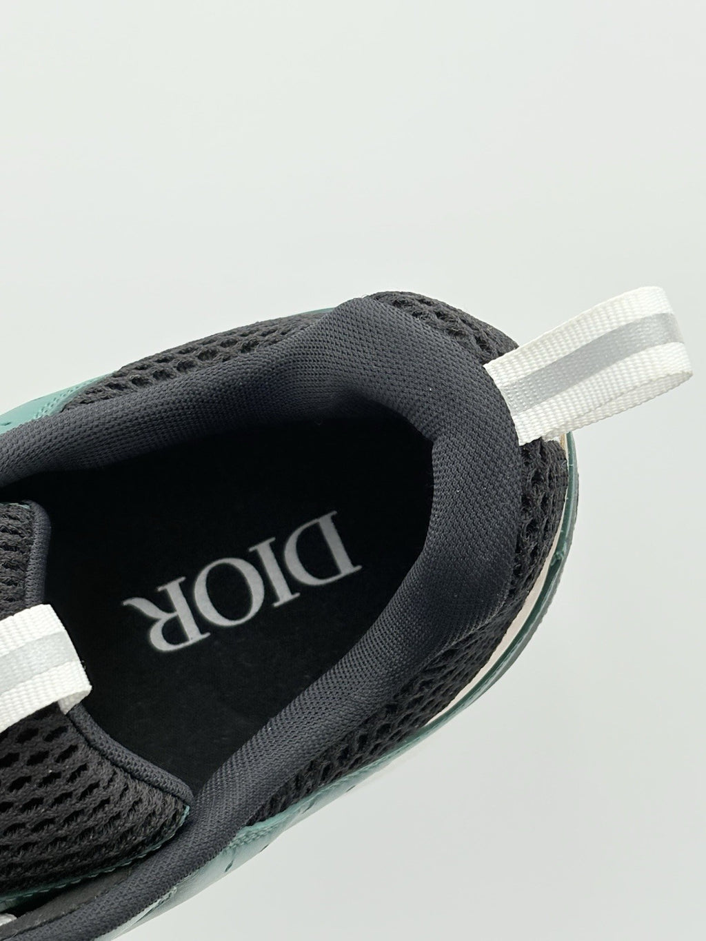 Size 49 (16 US) - Dior B22  Sneaker ' Green White Gold ' | NEW!