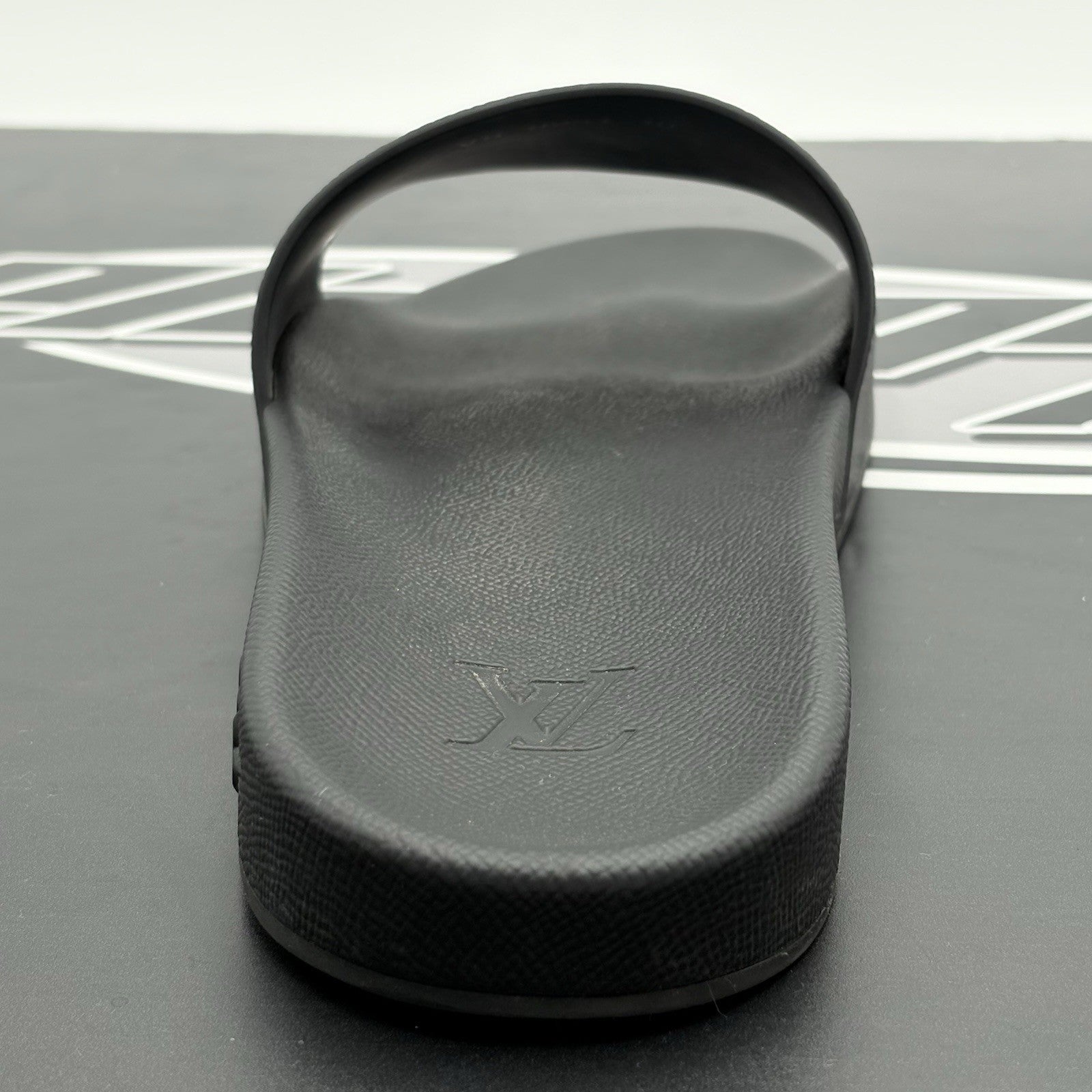 Size 10 LV (11-11.5 US) Louis Vuitton Damier Sandals ' Black Grey ' | GREAT COND