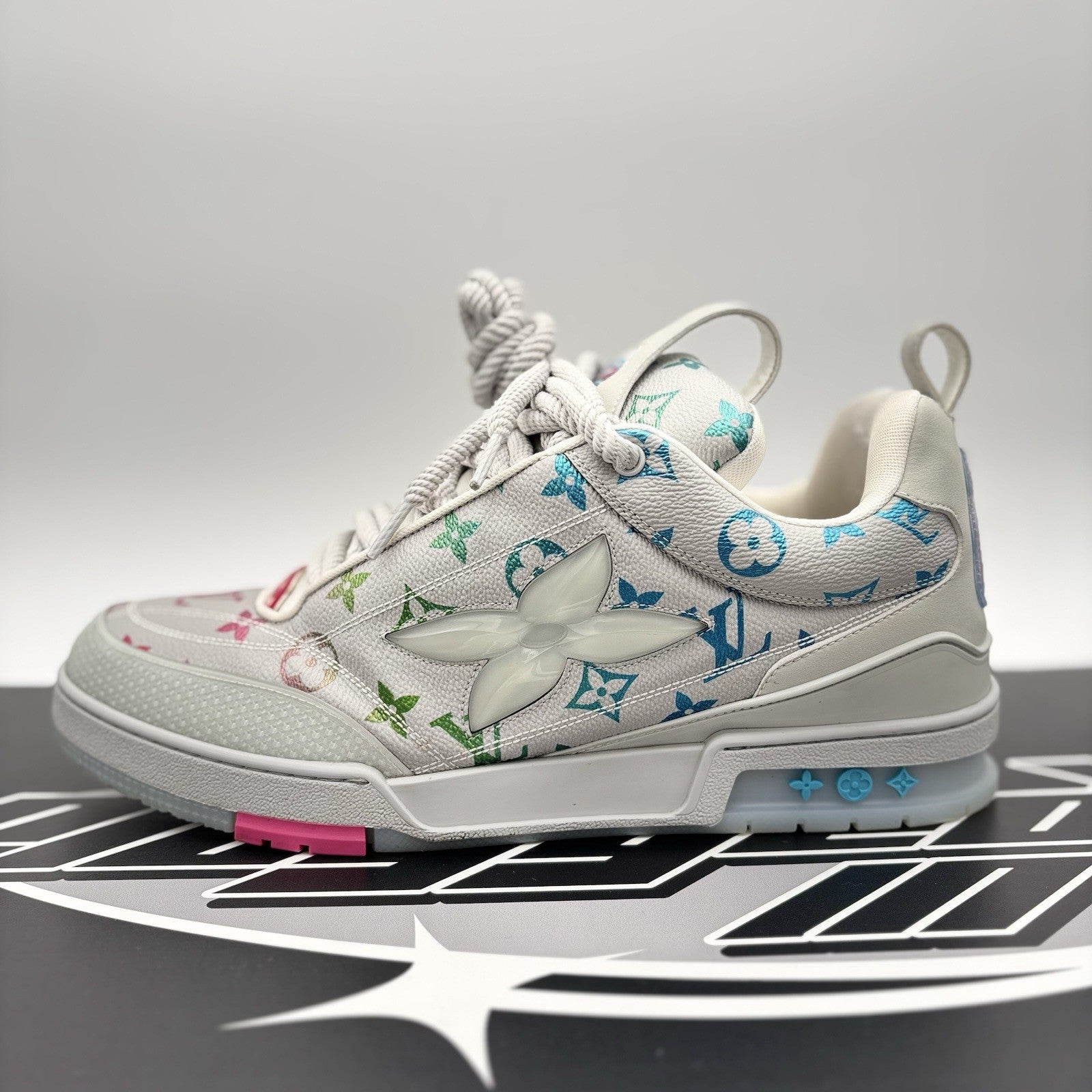 Size 11 LV (12-12.5 US) Louis Vuitton Skate ' Grey Monogram Multicolor' | GREAT!