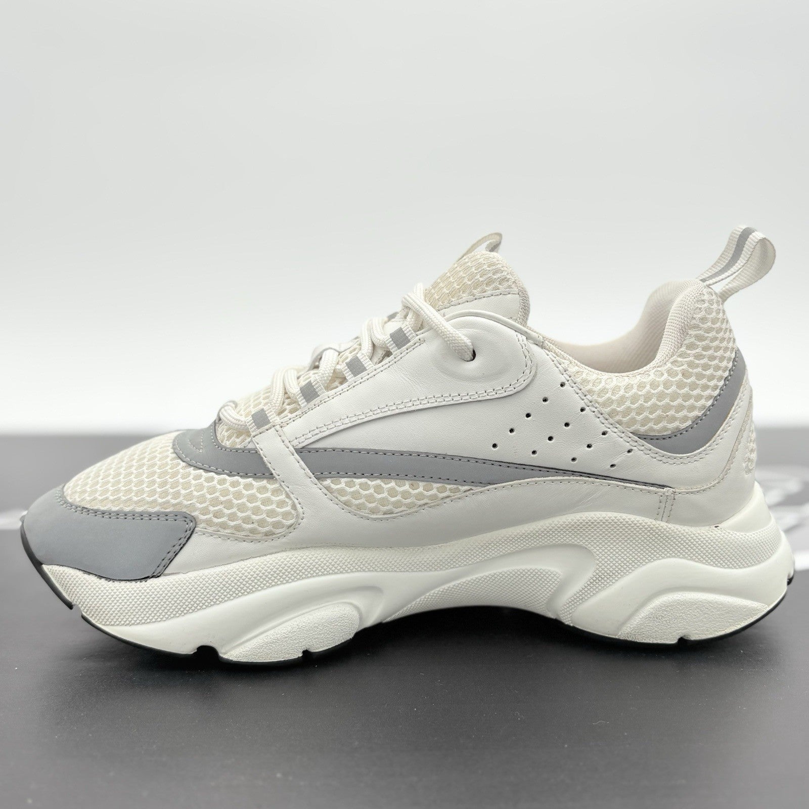 Size 40 (US 7) - Dior B22 Sneaker ' White Reflective ' | GREAT CONDITION!