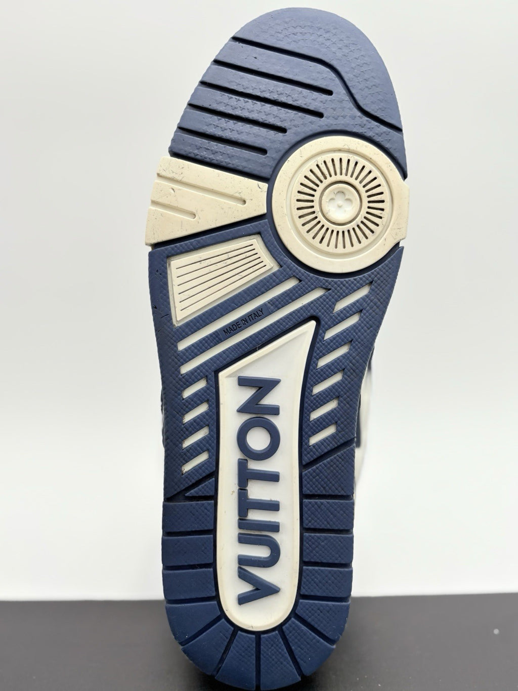 Size 8 LV (9-9.5 US) - Louis Vuitton Skate ' Marine ' | GOOD CONDITION