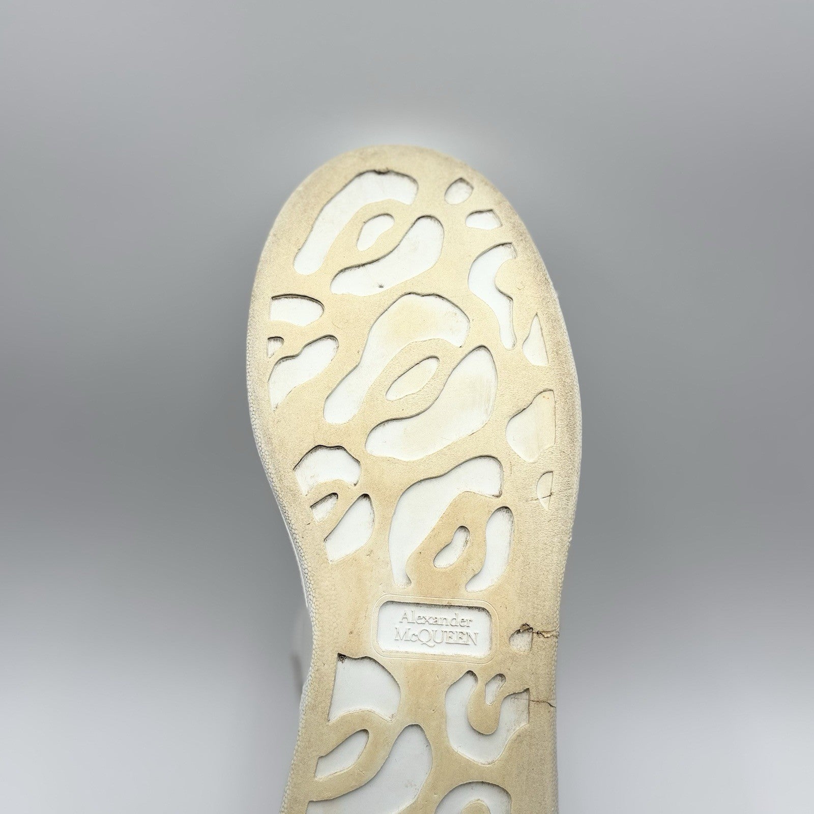 Size 42.5 (9.5 US) Alexander McQueen Oversized ‘ White ' | GOOD COND!