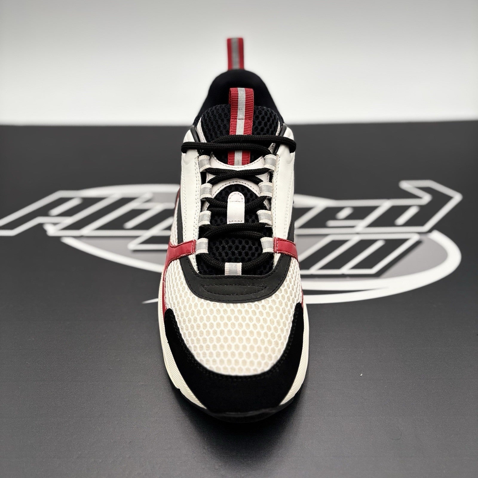 Size 42 (9 US) - Dior B22 Sneaker ' White, Red ' | GOOD CONDITION!