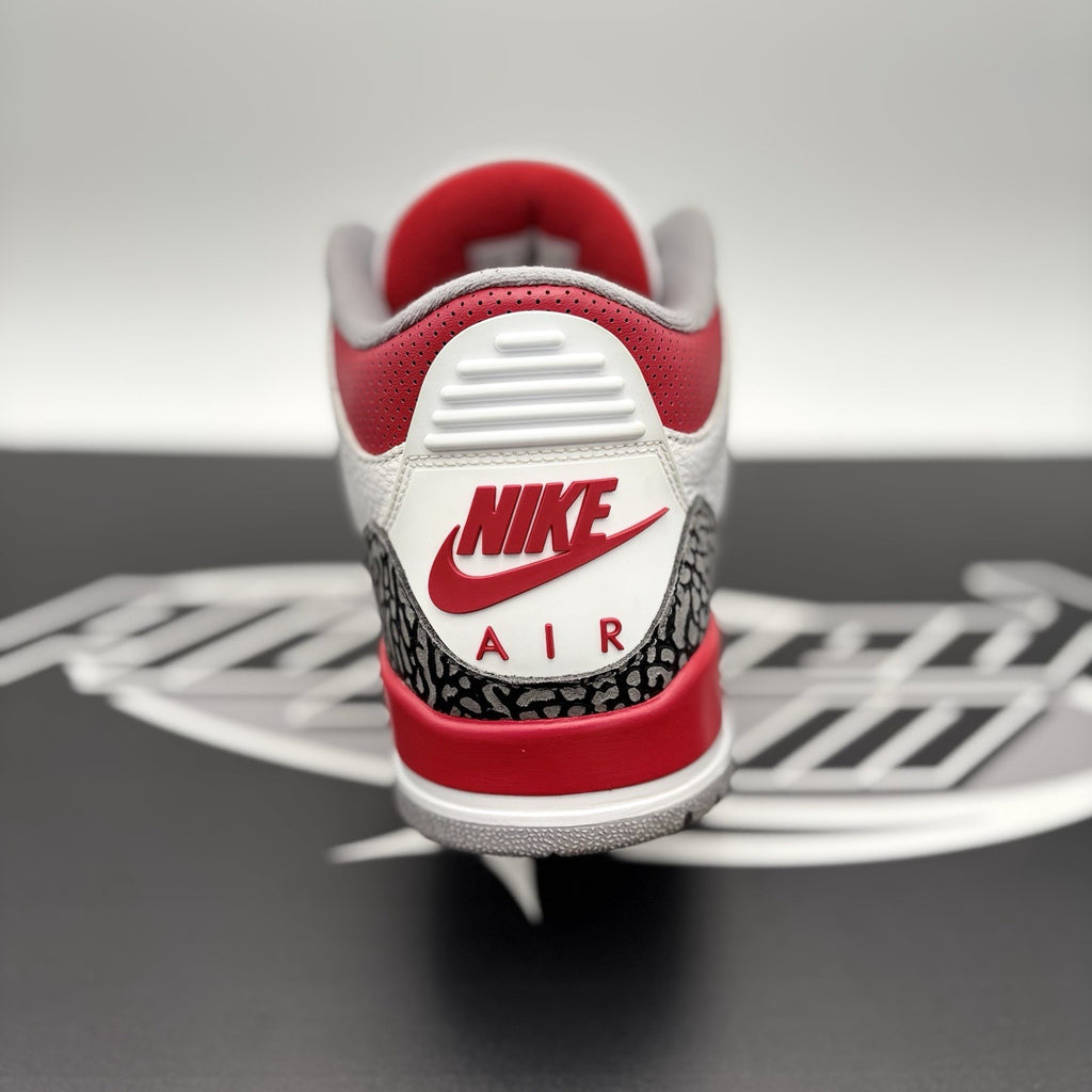 Size 11.5 - Air Jordan 3 Retro Mid ' Fire Red ' | GREAT CONDITION!