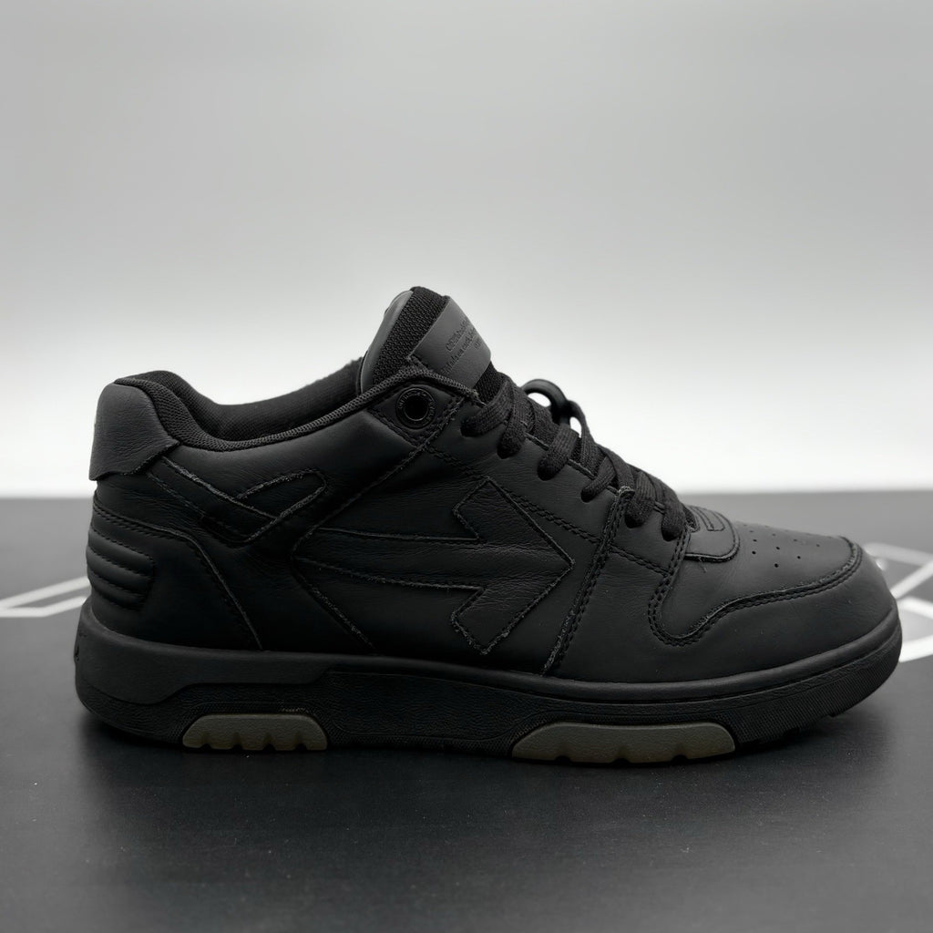 Size 43 (10 US) Off-White Out of Office ' Black ' | GREAT CONDITION!