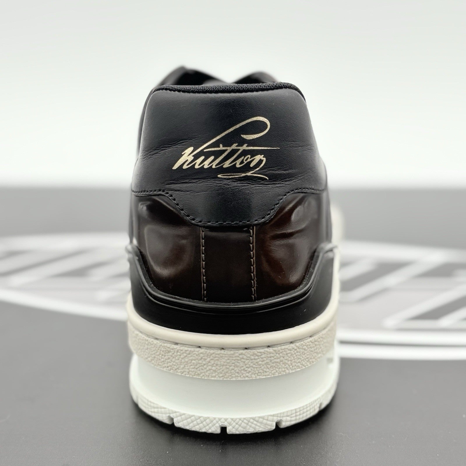 Size 7.5 LV (8.5-9 US) Louis Vuitton Trainer ' Brown Patent ' | SUPER CLEAN!