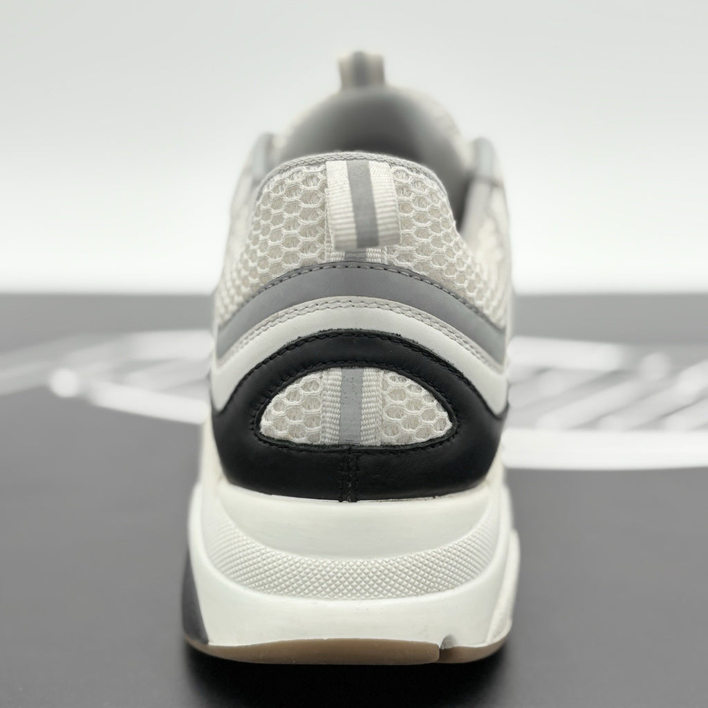 Size 42 (9 US) - Dior B22 Sneaker ' White Black ' | GOOD CONDITION!