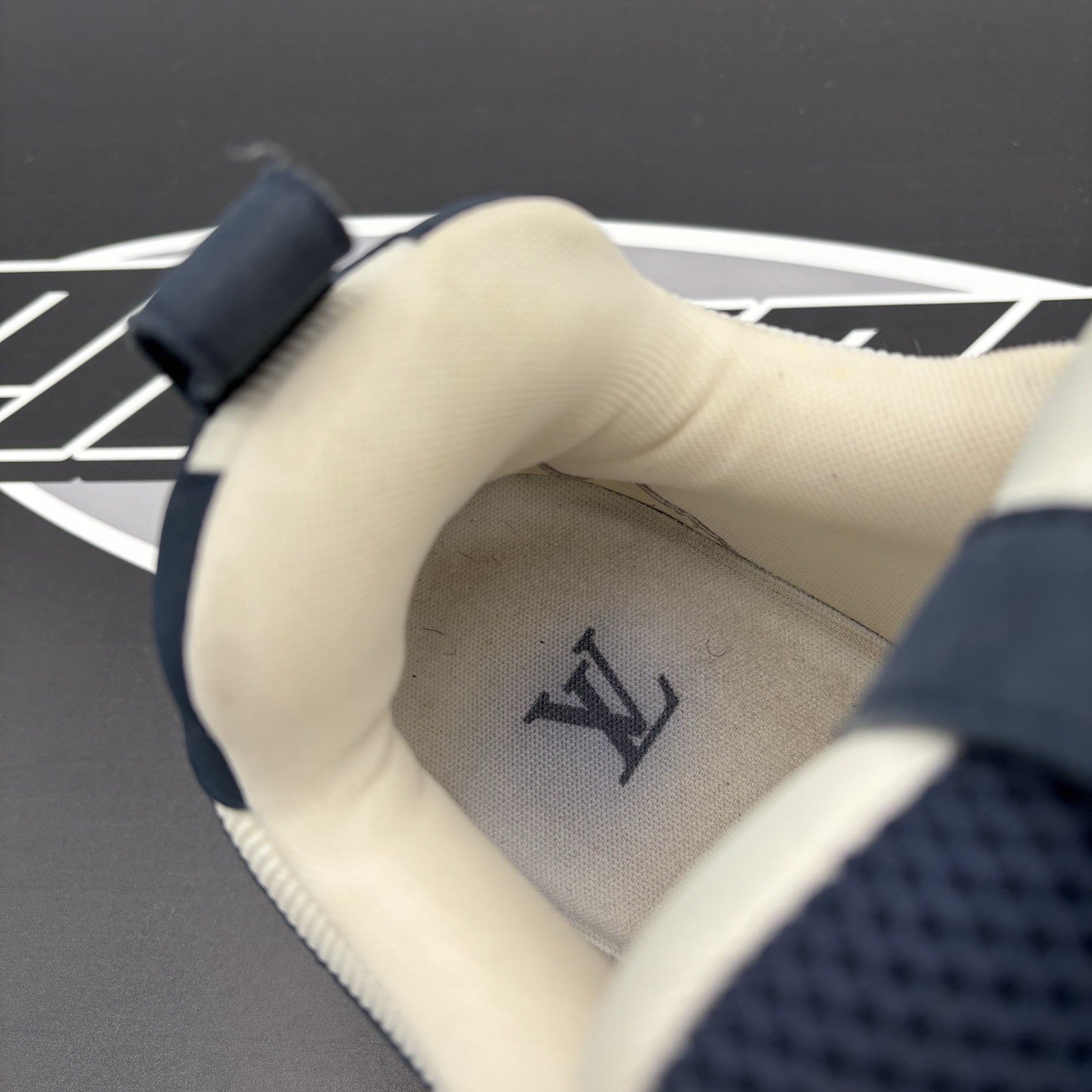Size 8 LV (9-9.5 US) - Louis Vuitton Skate ' Marine ' | GREAT CONDITION!