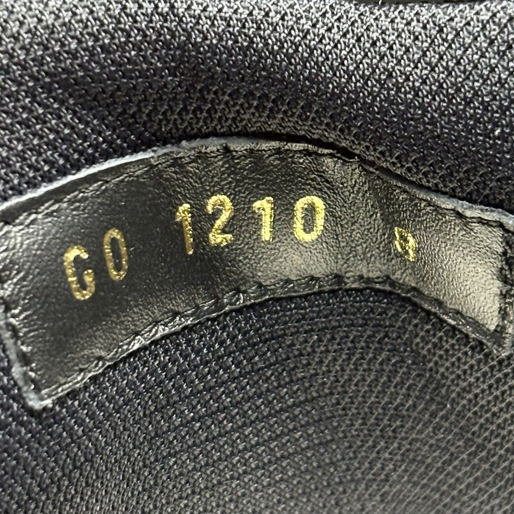 Size 8 LV (9-9.5 US) Louis Vuitton Run Away Low ' Black ' | EXCELLENT CONDITION!