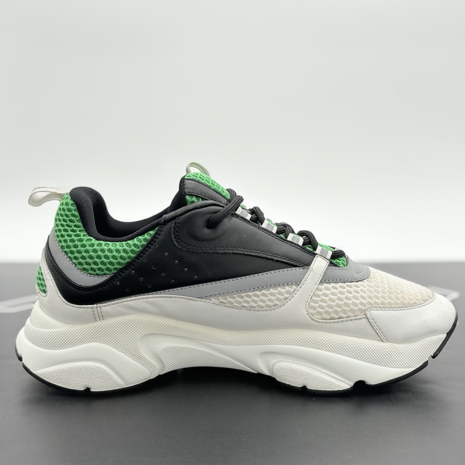 Size 43 (10 US) - Dior B22 Sneaker ' Green White Black ' | GOOD CONDITION!