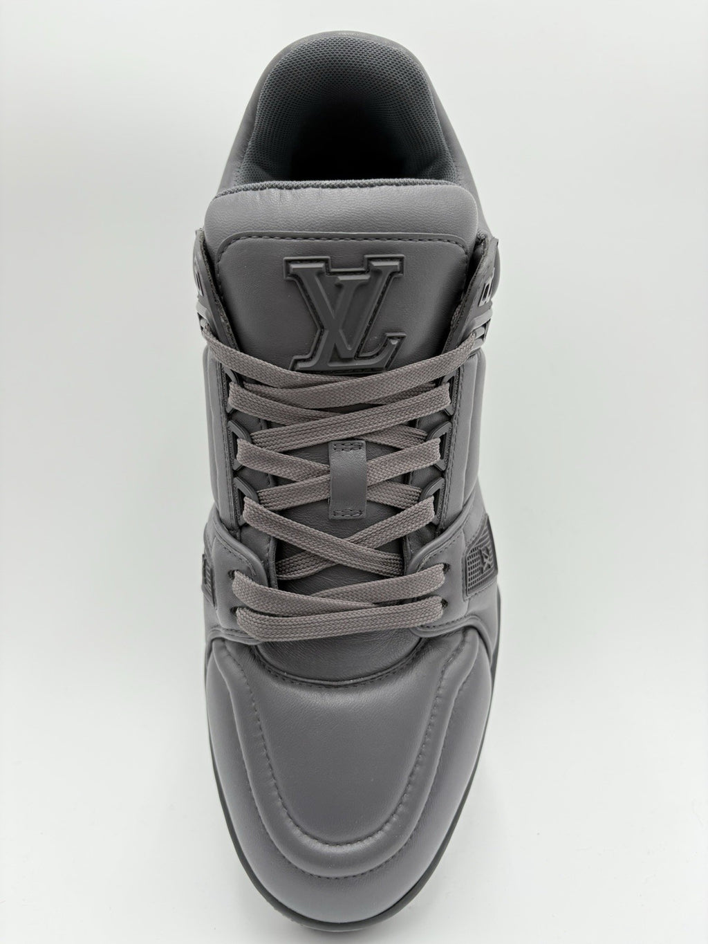 Size 7 LV (8-8.5 US) Louis Vuitton Trainer ' Dark Grey ' | SUPER CLEAN!