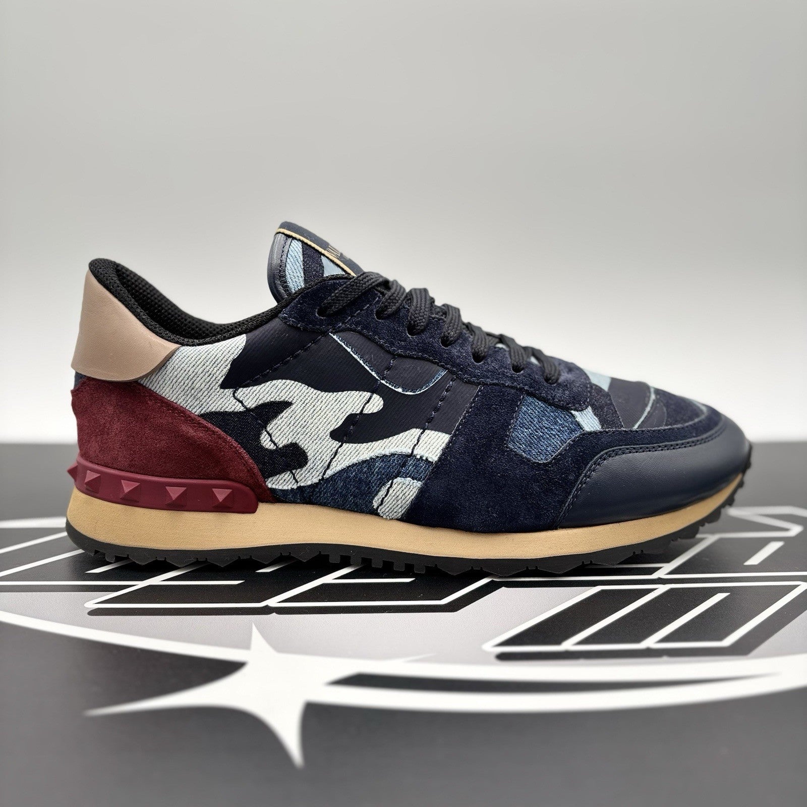 Size 41 EU (8 US) - Valentino Denim RockRunner Camo ‘ Blue, Red ‘ | GREAT COND!