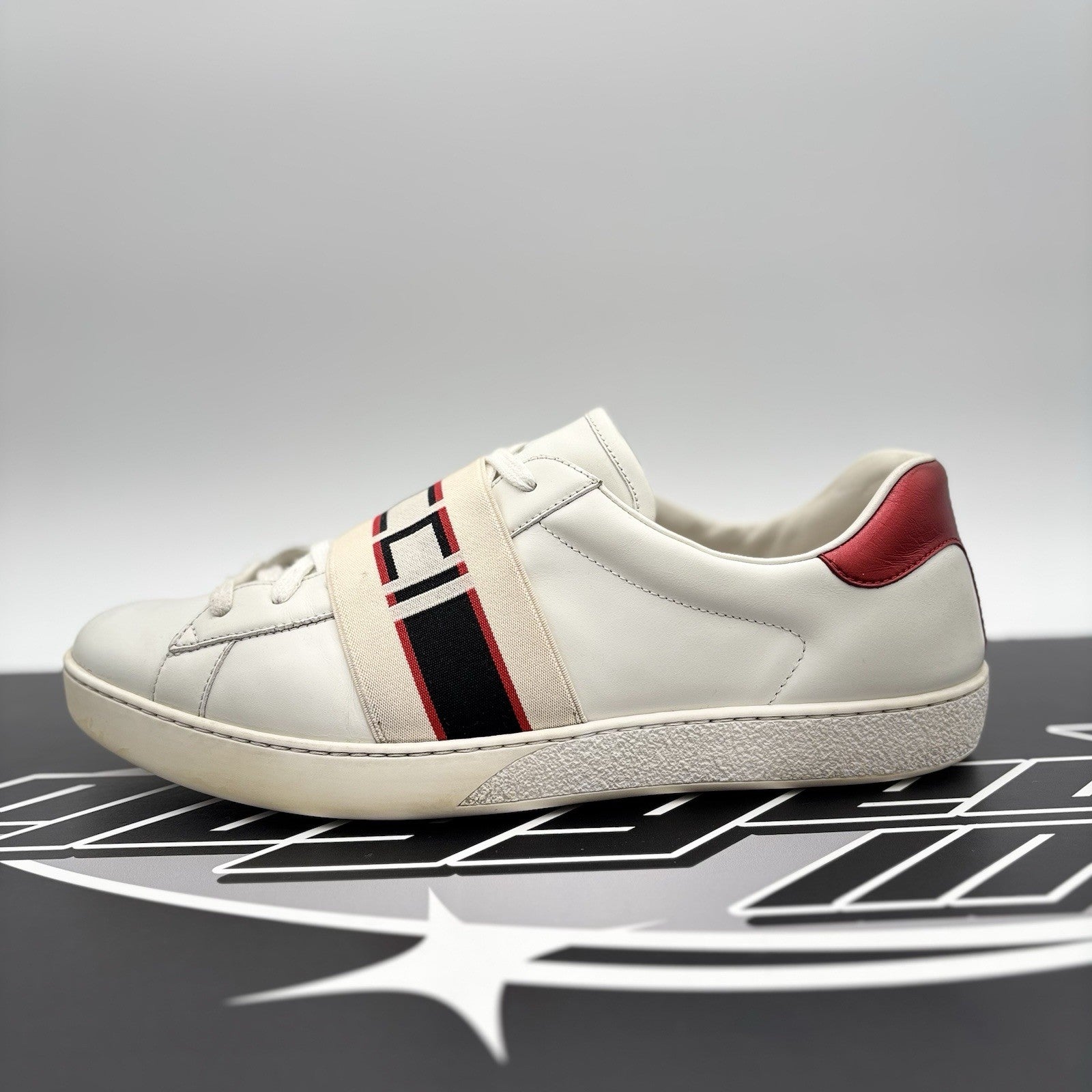 Size 11 G (11.5 US) - Gucci Ace Gucci Stripe ‘ White, Red ‘