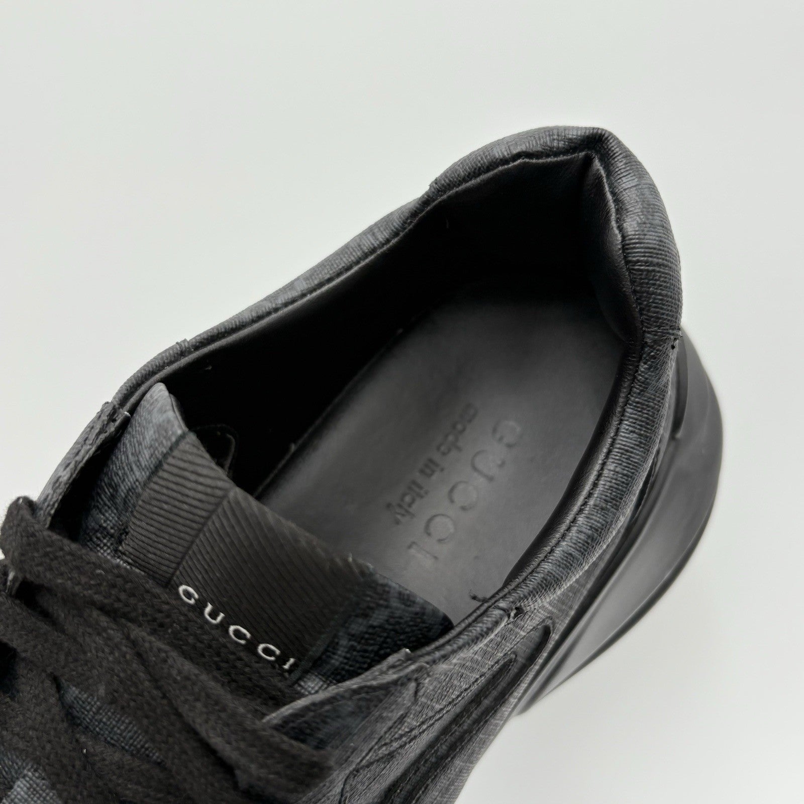 Size 8.5 G (9 US) - Gucci Rhyton ' Monogram Black ' | ONLY WORN 1-3x !