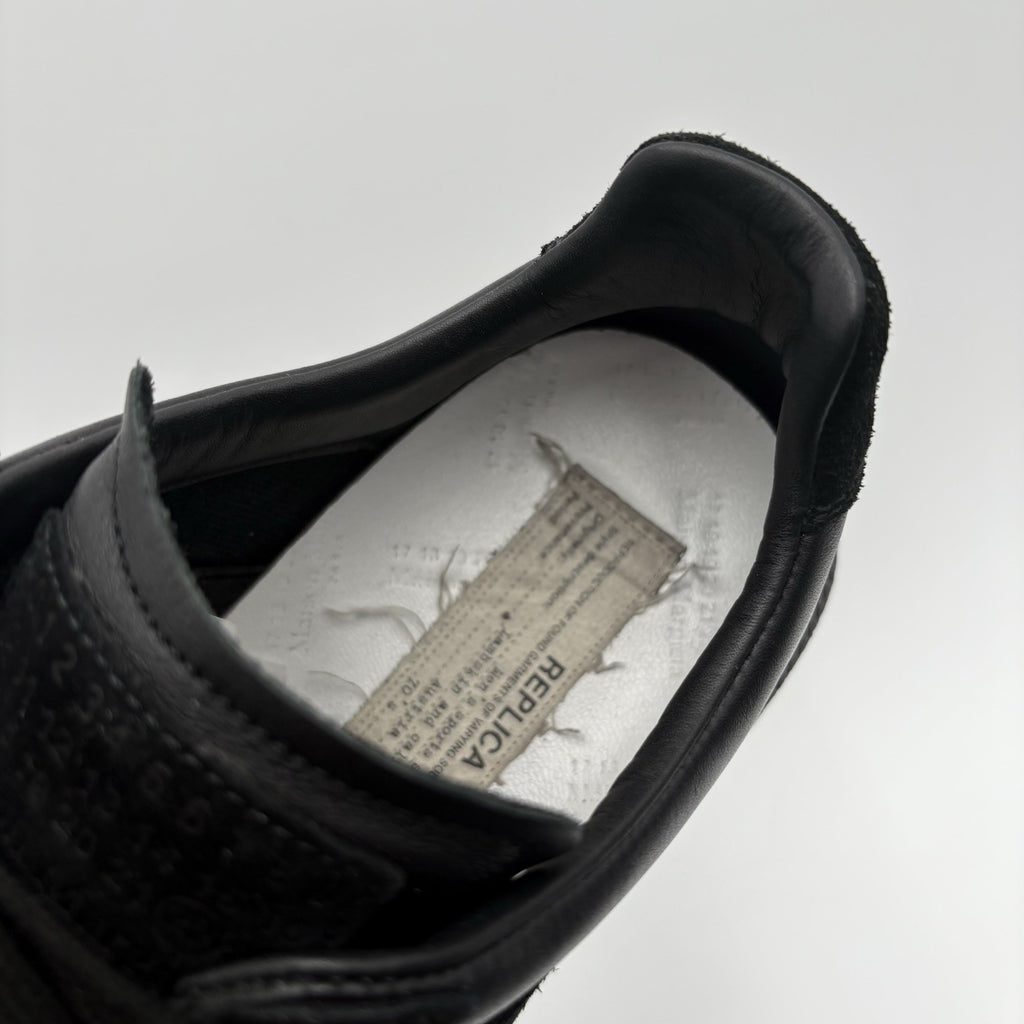 Size 40 (7 US) - Maison Margiela Low ' Black ' | EXCELLENT CONDITION!