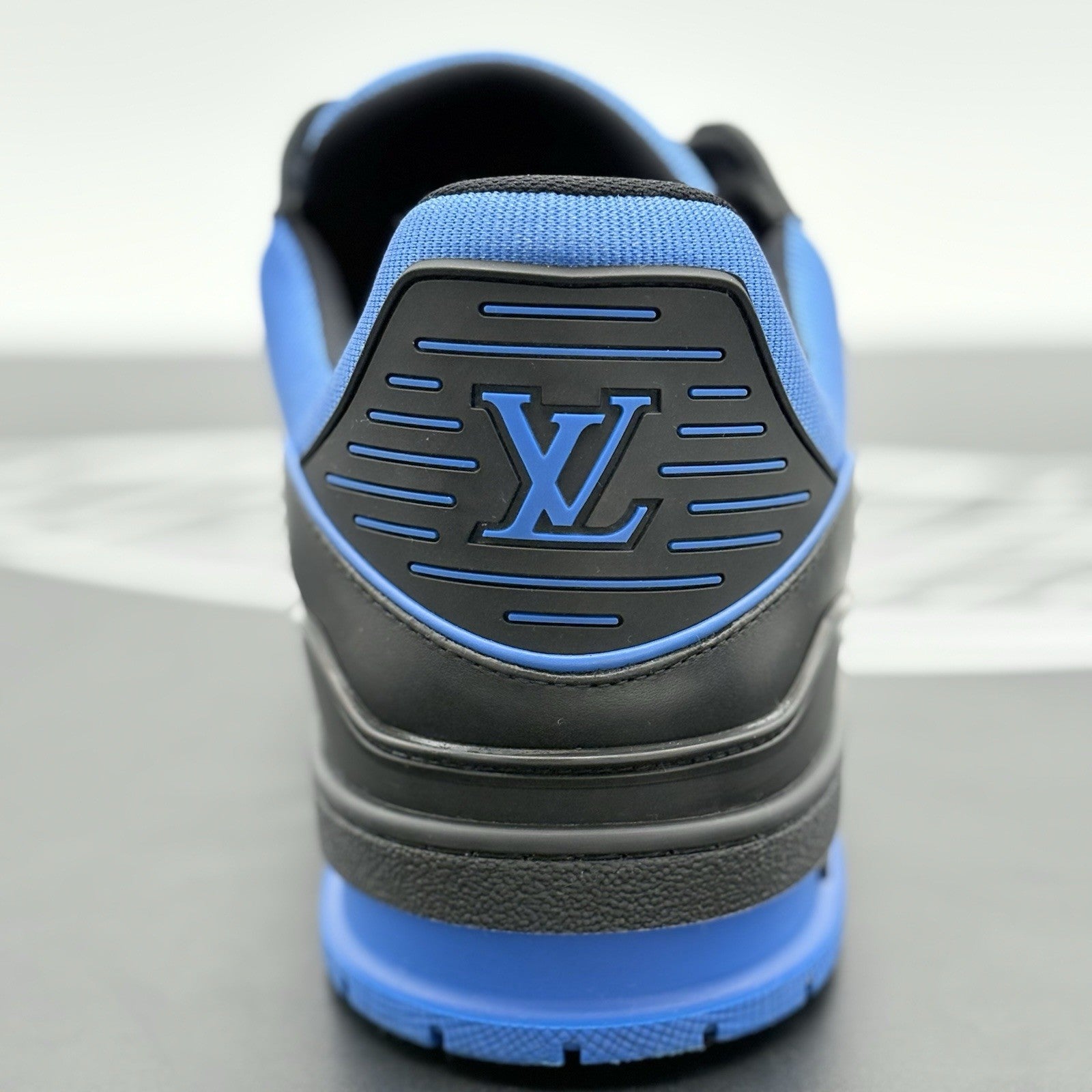 Size 11 LV (12-12.5 US) Louis Vuitton Trainer ' Black Blue ' | GREAT CONDITION!