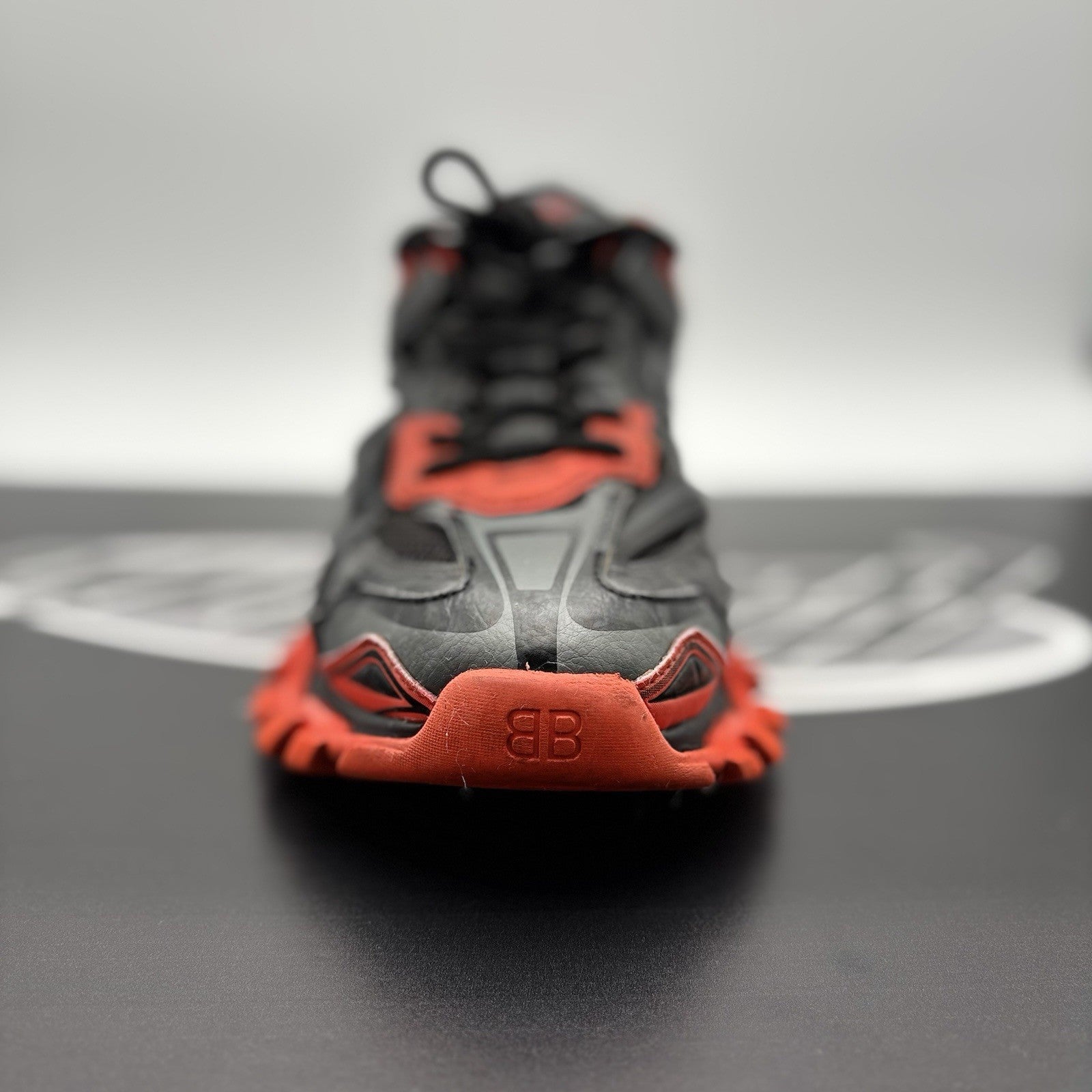 Size 42 (9 US) - Balenciaga Track 2 Trainer ' Black, Orange  '