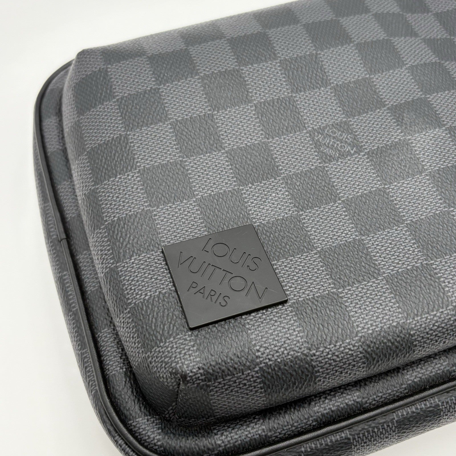 Louis Vuitton Sling Bag Damier Graphite Canvas ' Black ' | SUPER CLEAN!