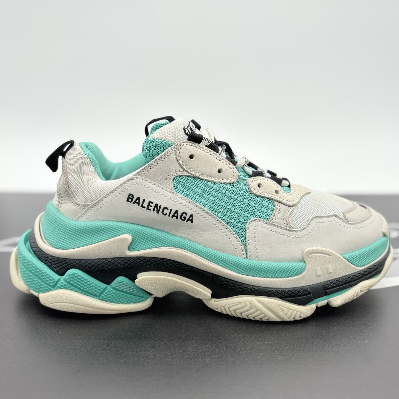 Size 40 - Balenciaga Triple S ' White Teal ' | GREAT CONDITION!