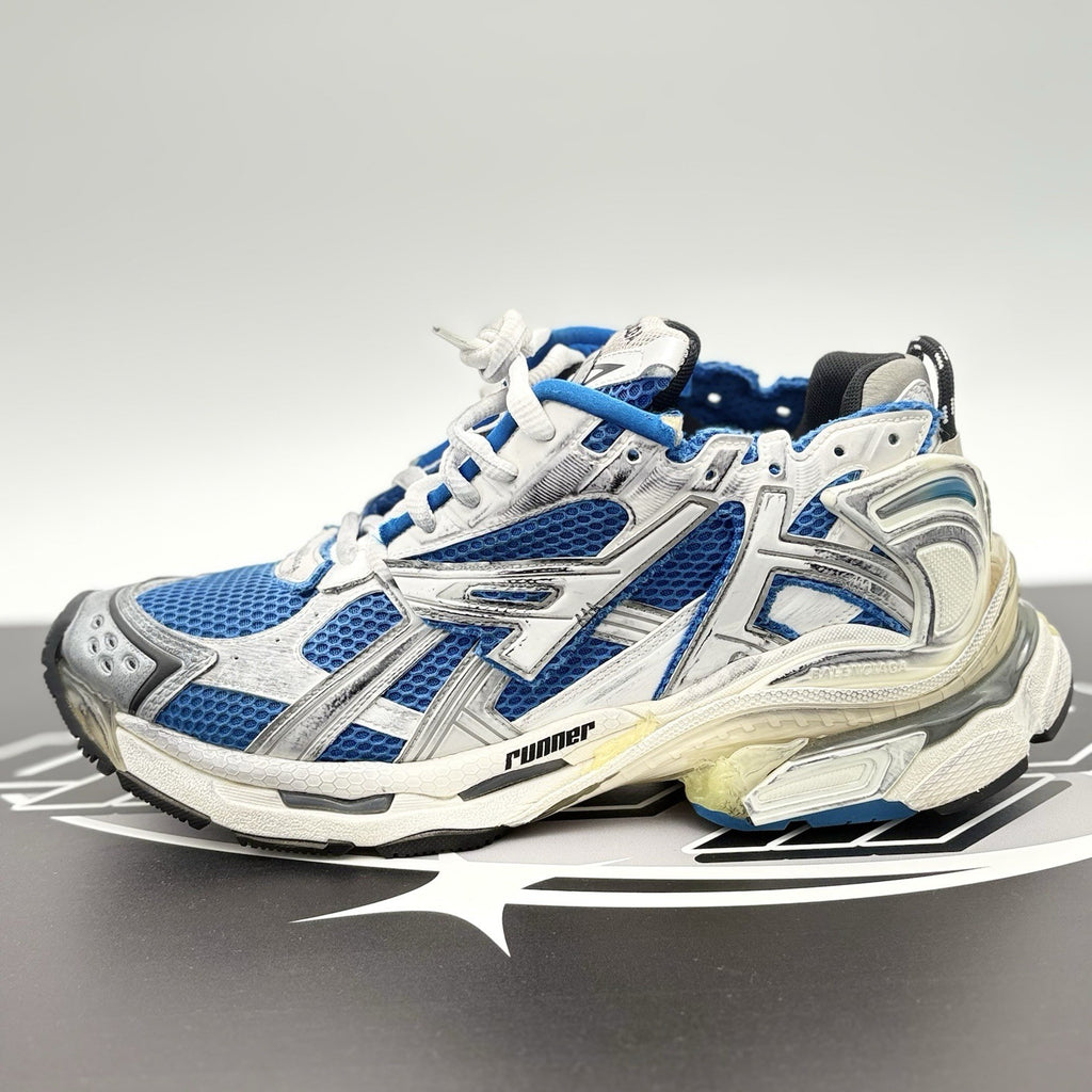Size 43 (10 US) - Balenciaga Runner ' White, Blue ' | ONLY WORN 3x