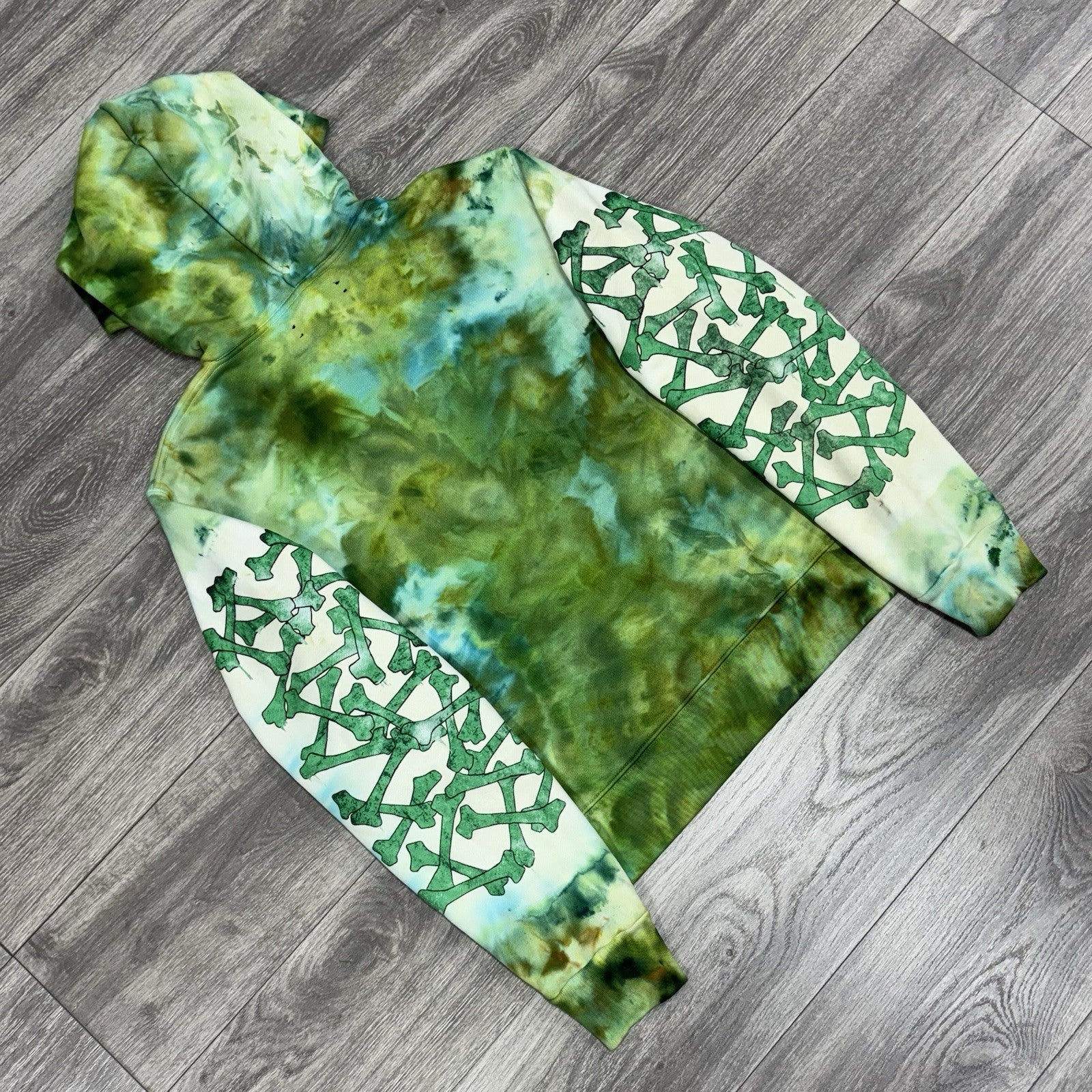 Size M - Amiri Tie Dye Bones Hoodie ' Green ' | GREAT CONDITION!