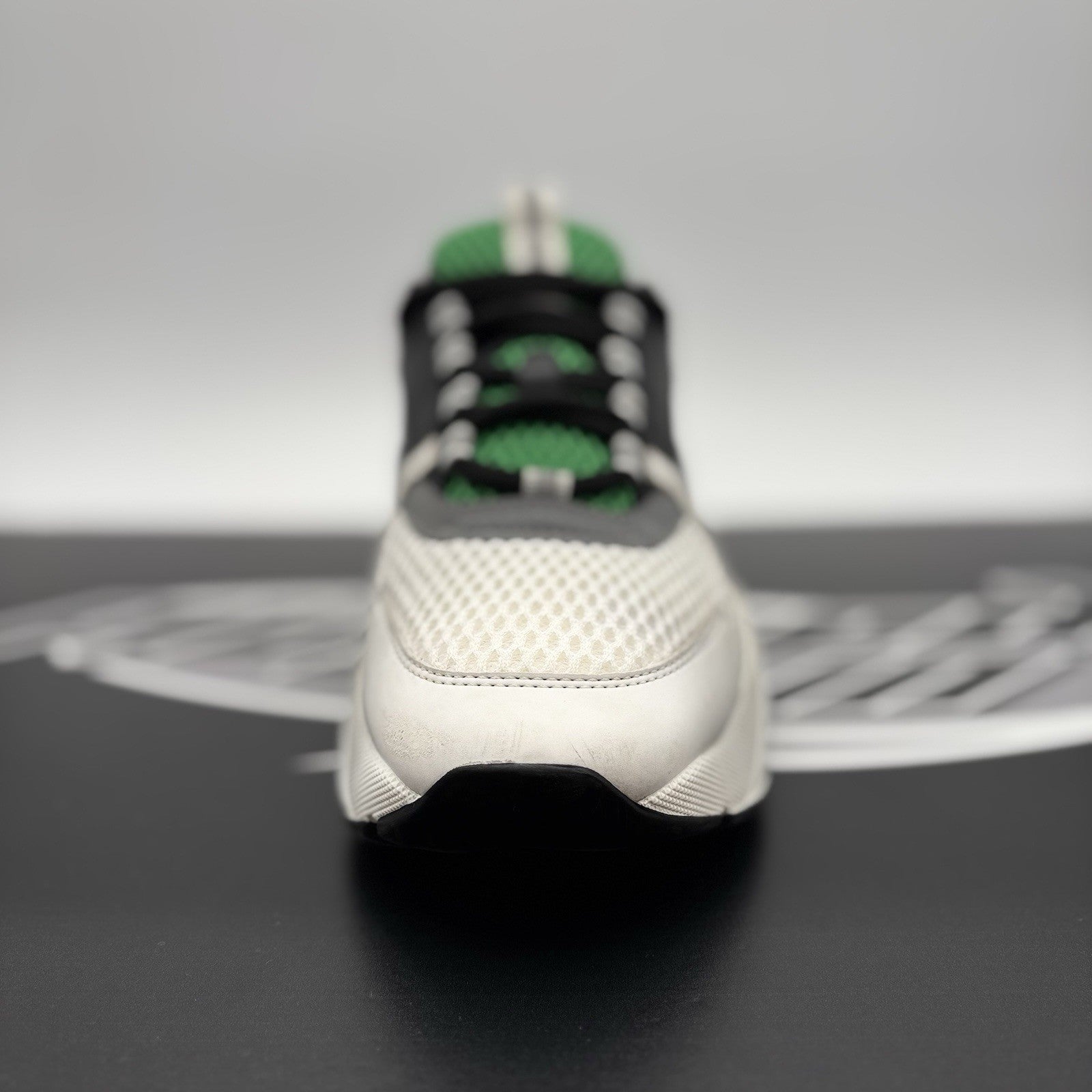 Size 42 (9 US) - Dior B22 Sneaker ' Green White Black ' | GREAT CONDITION!