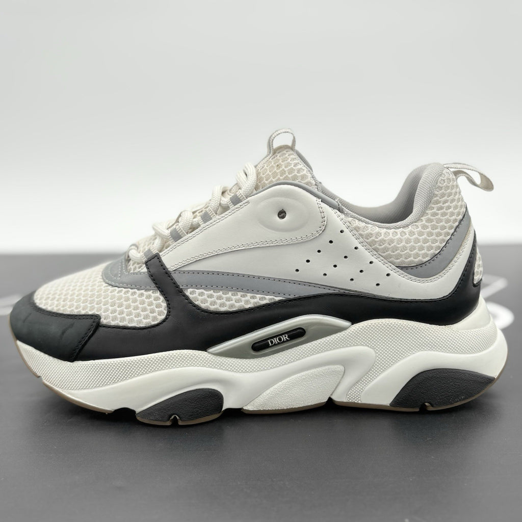 Size 42 (9 US) - Dior B22 Sneaker ' White Black ' | GOOD CONDITION!