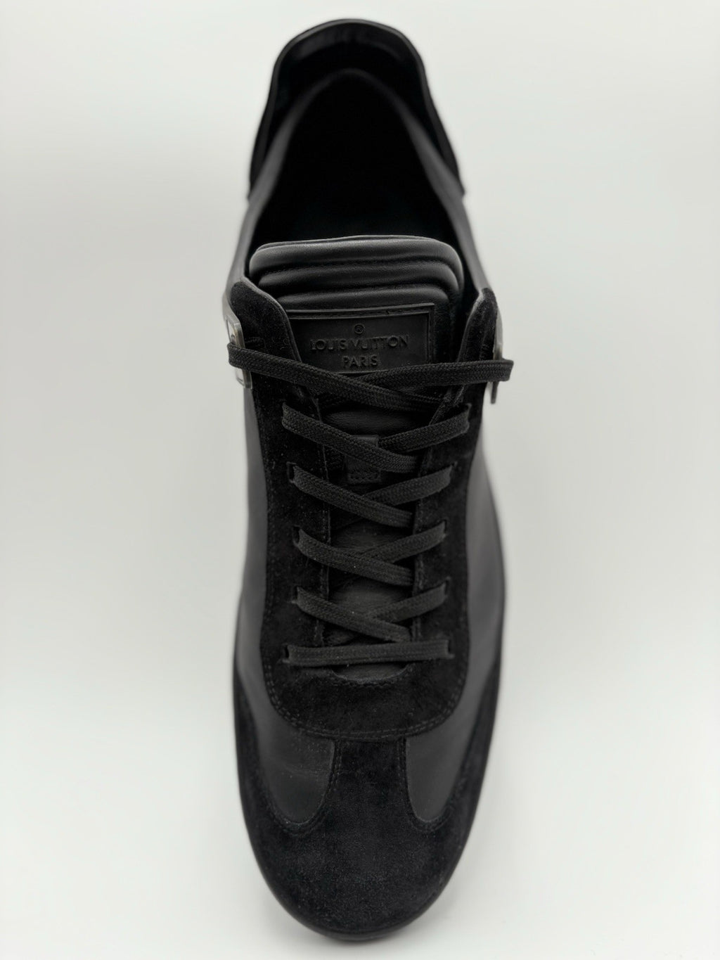 Size 10 LV (11-11.5 US) Louis Vuitton Leather Sneakers ' Black ' | GOOD COND!