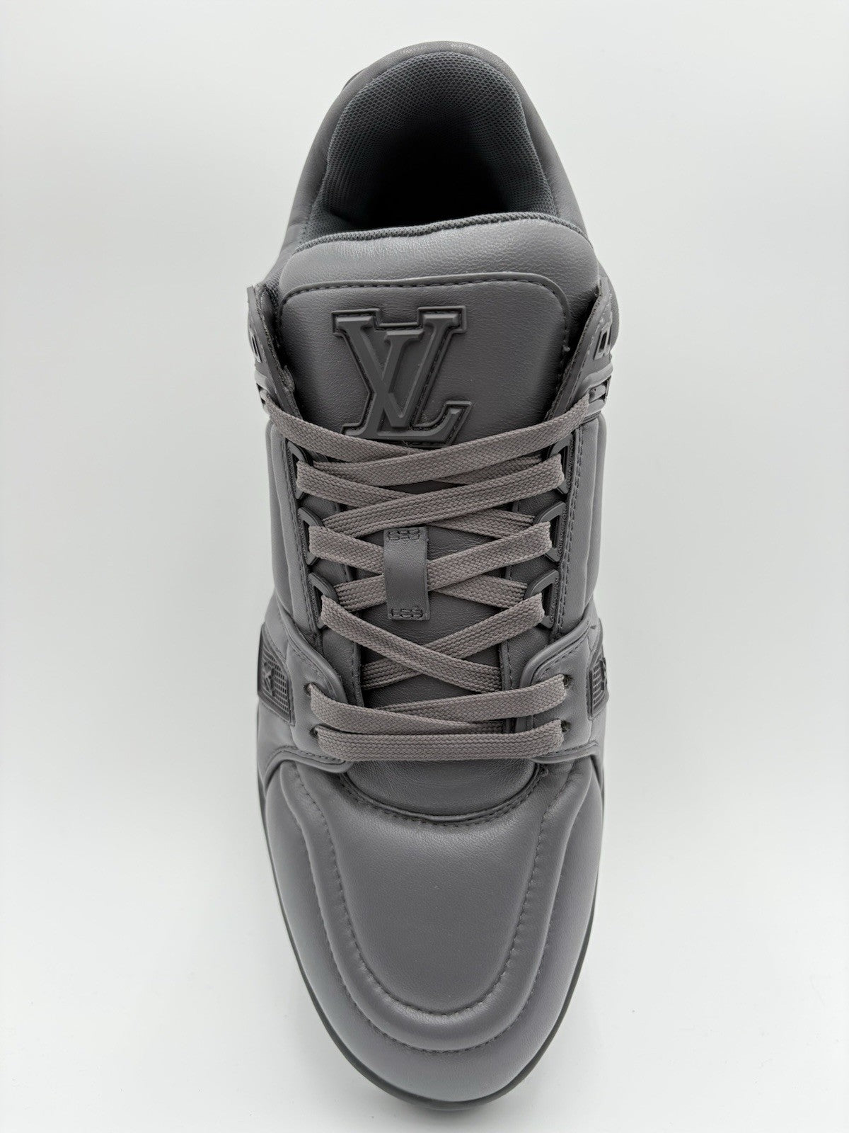 Size 7 LV (8-8.5 US) Louis Vuitton Trainer ' Dark Grey ' | SUPER CLEAN!