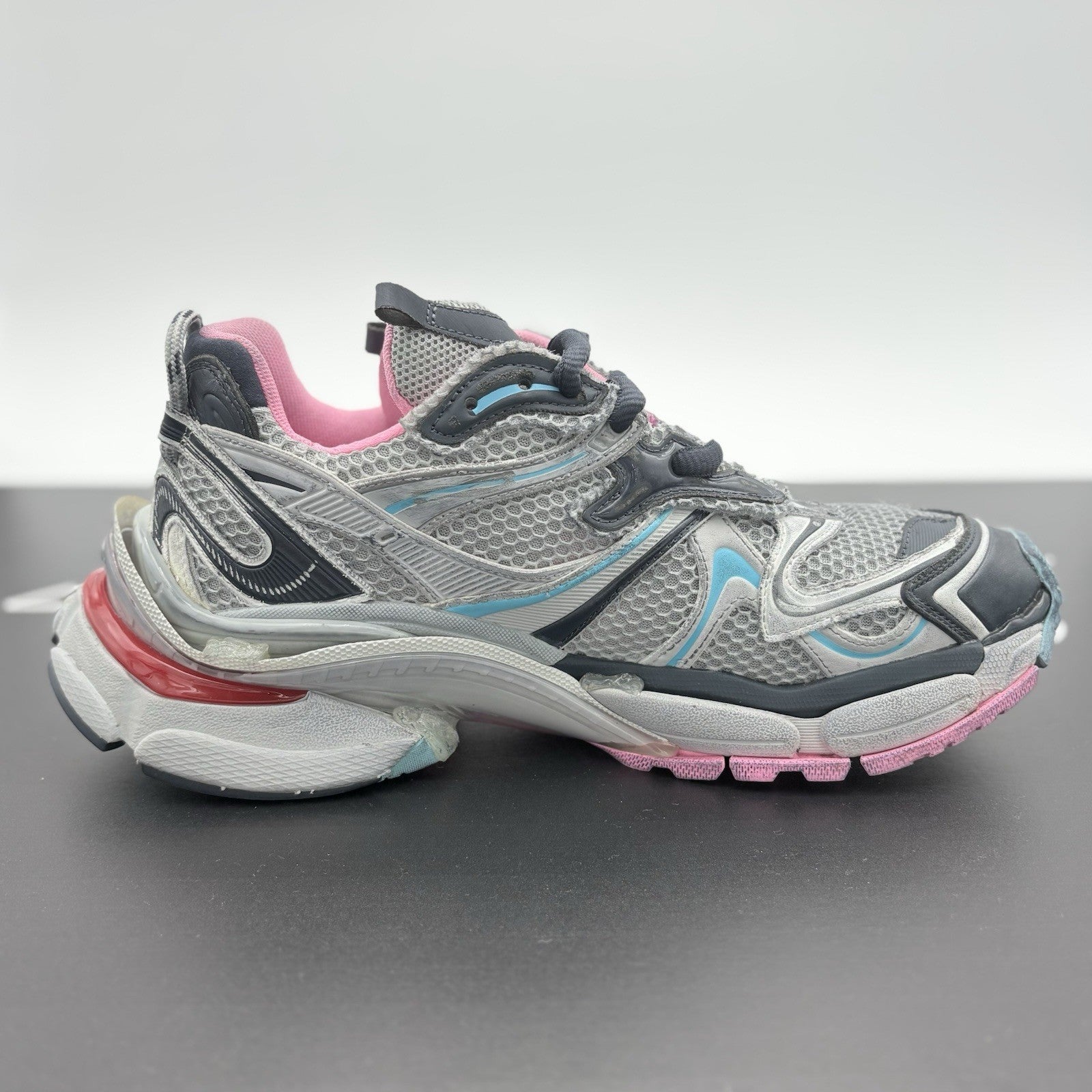 Size 42 (9 US) - Balenciaga Runner ' Grey Pink Blue ' | SUPER CLEAN!