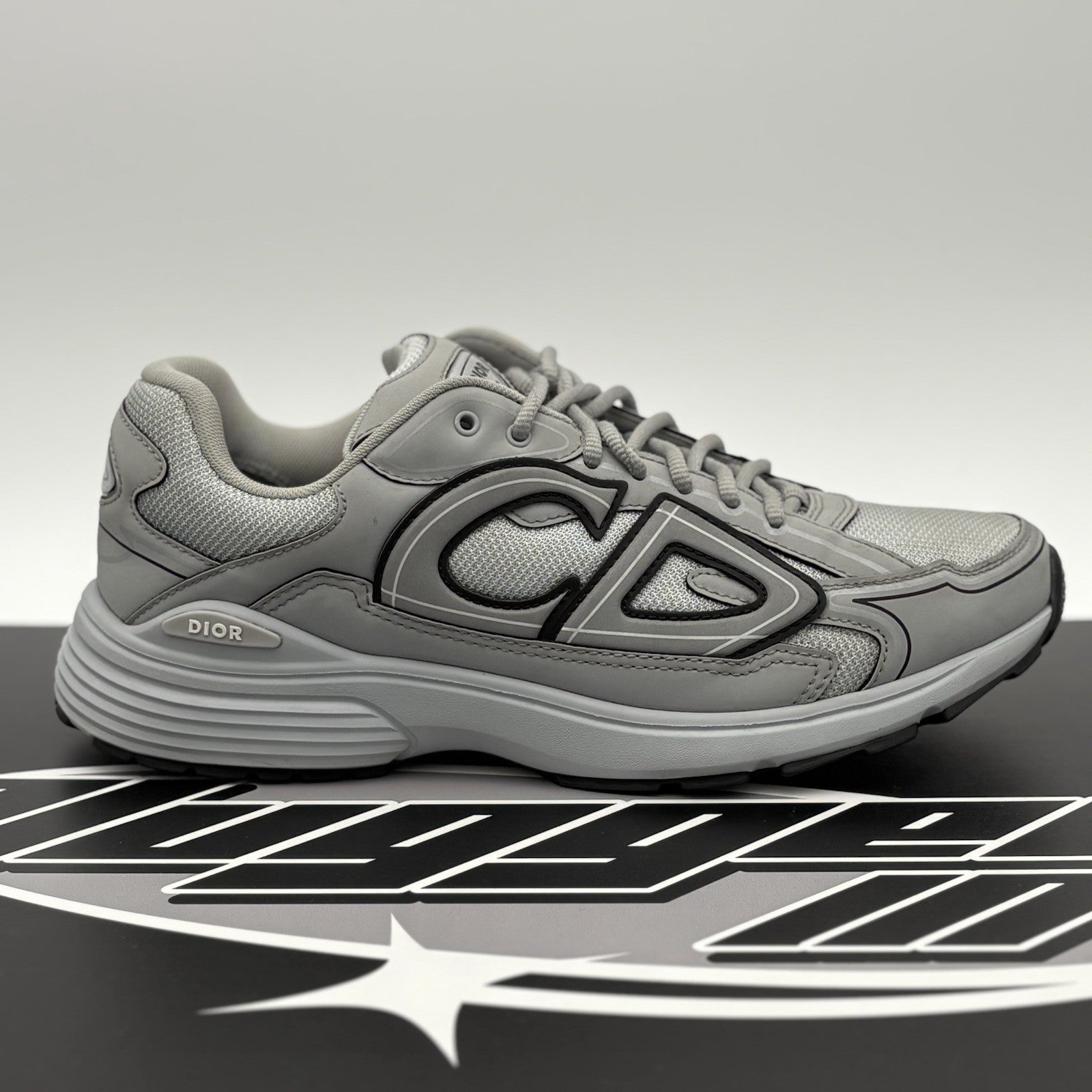 Size 43 (10 US) - Dior B30 Reflective Sneaker ' Gray ' | GREAT CONDITION!