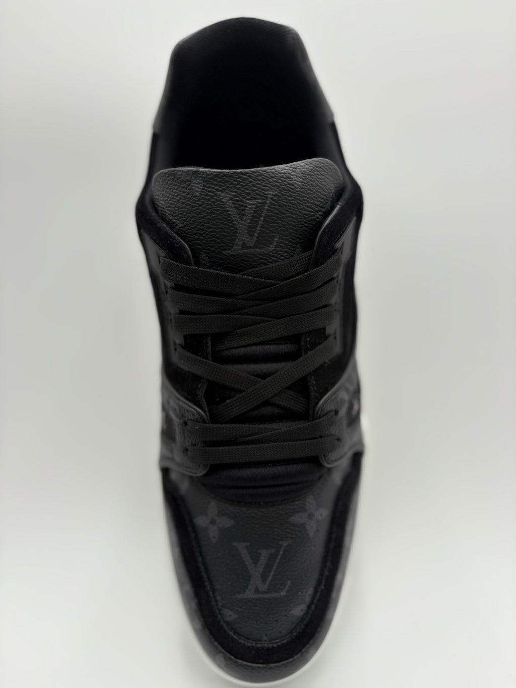 Size 9 LV (10-10.5 US) - Louis Vuitton Trainer ' Black ' | SUPER CLEAN!