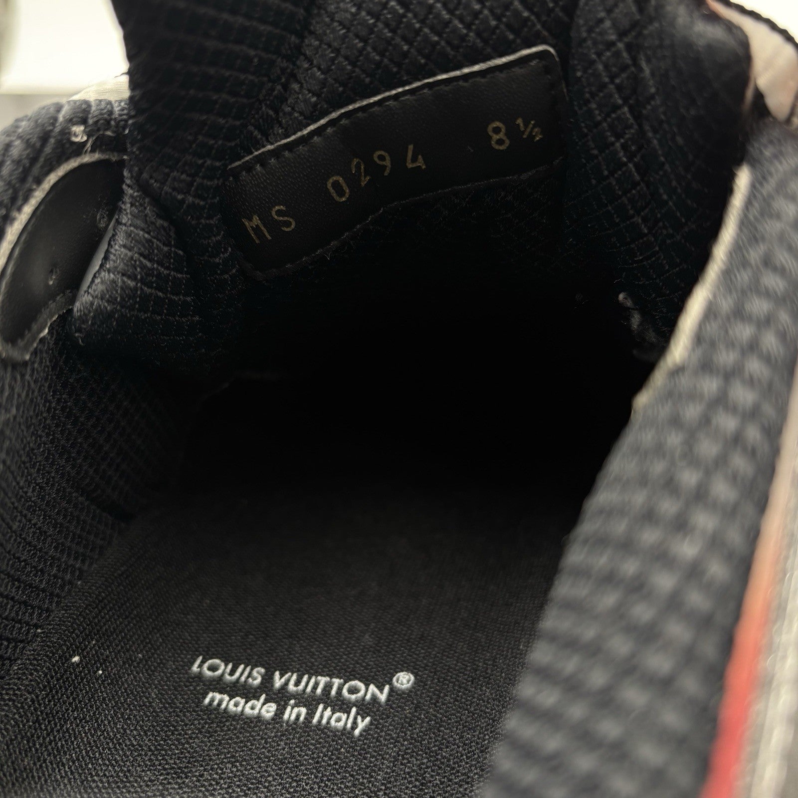 Size 8.5 LV (9.5-10 US) Louis Vuitton Tactic Runner ' Red Grey ' | GREAT COND!