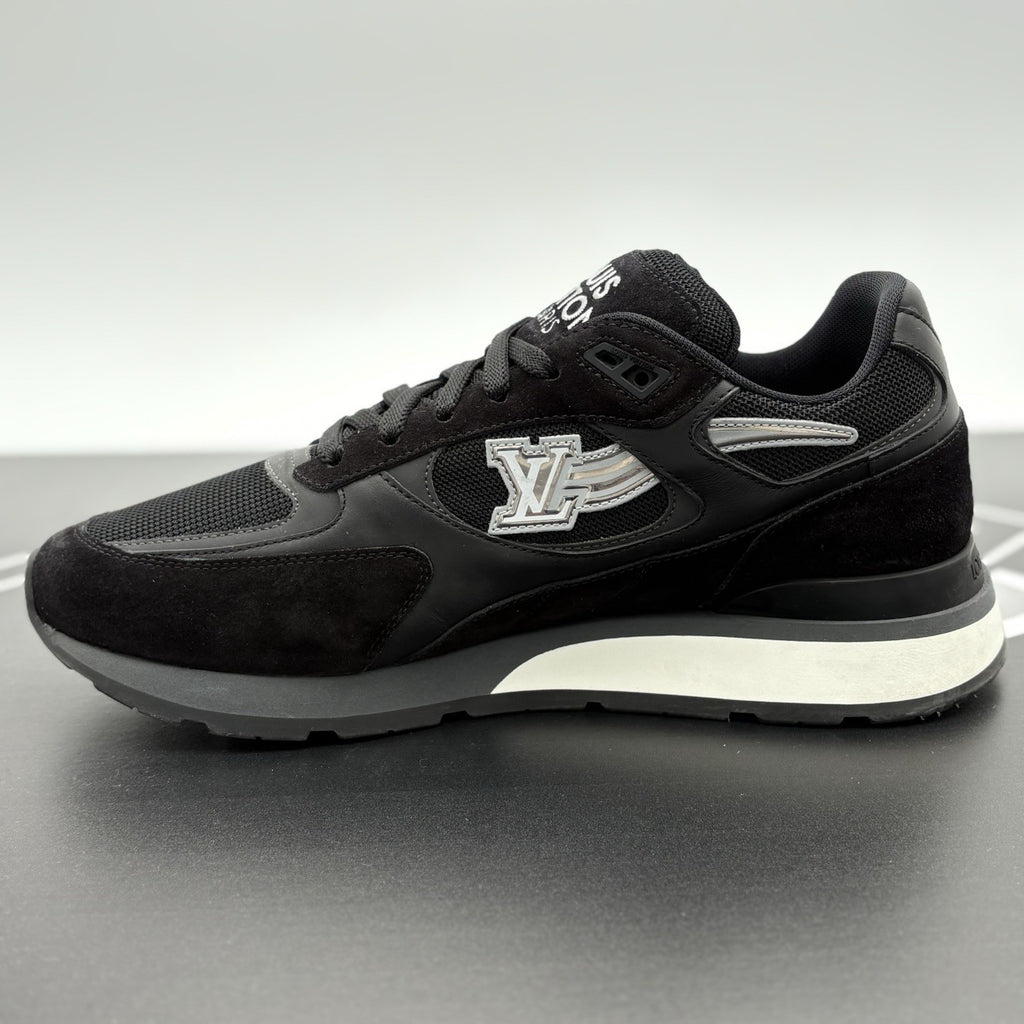 Size 8 LV (9-9.5 US) Louis Vuitton Run Away Low ' Black ' | EXCELLENT CONDITION!