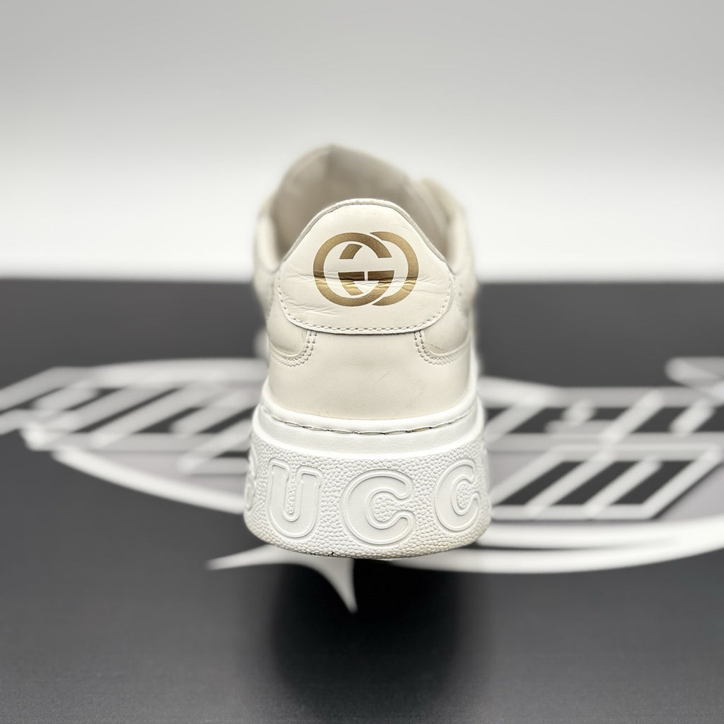 Size 8G (8.5 US) - Gucci GG Embossed ' White Leather ' | GOOD CONDITION!