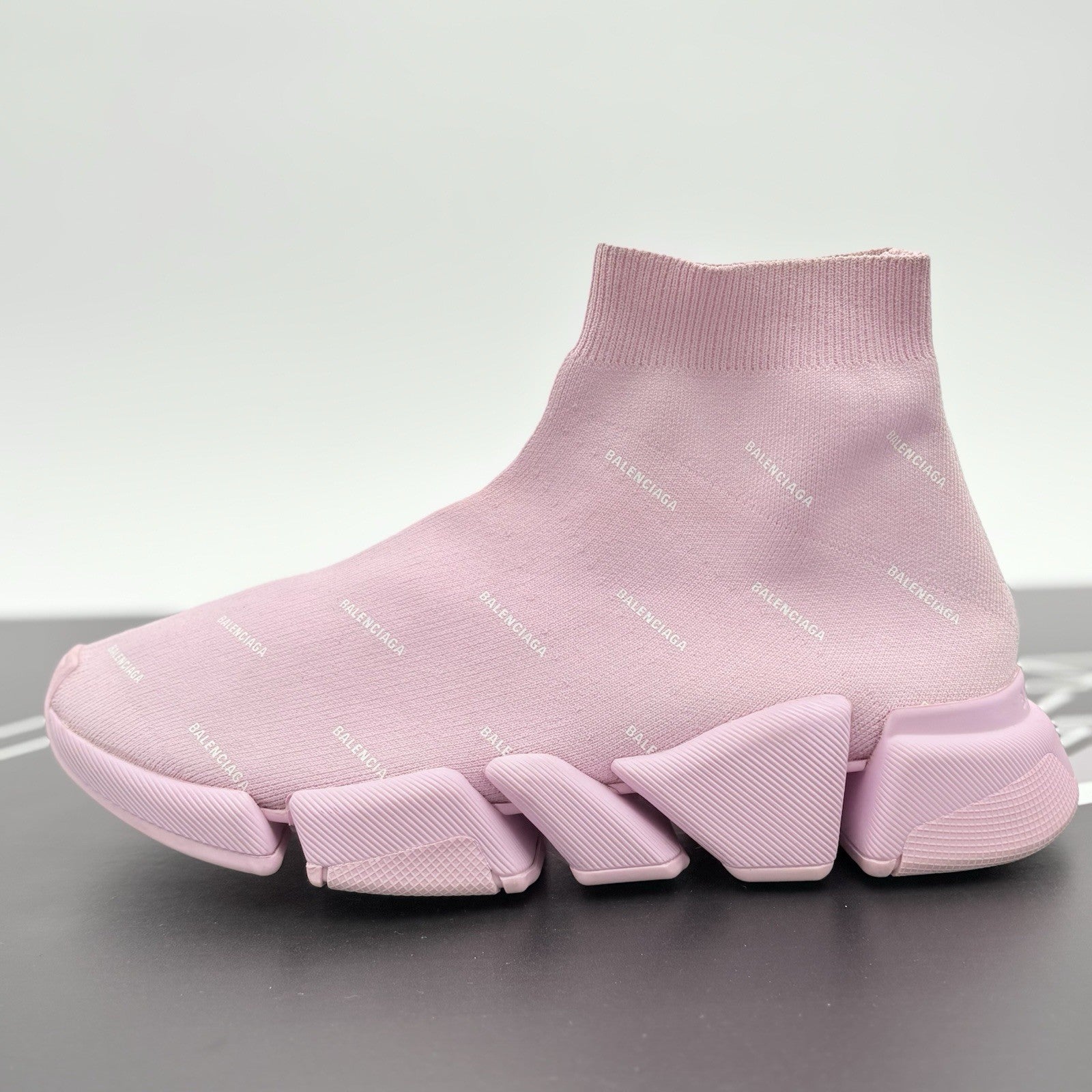 Size 41 - Balenciaga Speed 2.0 Logo All Over ' Pink ' | GREAT CONDITION!