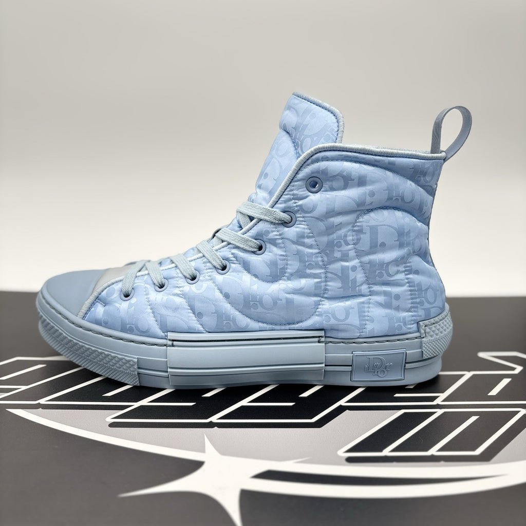Size 43 (10 US) Dior B23 High Oblique Mirage Quilted  'Light Blue' | GREAT COND!