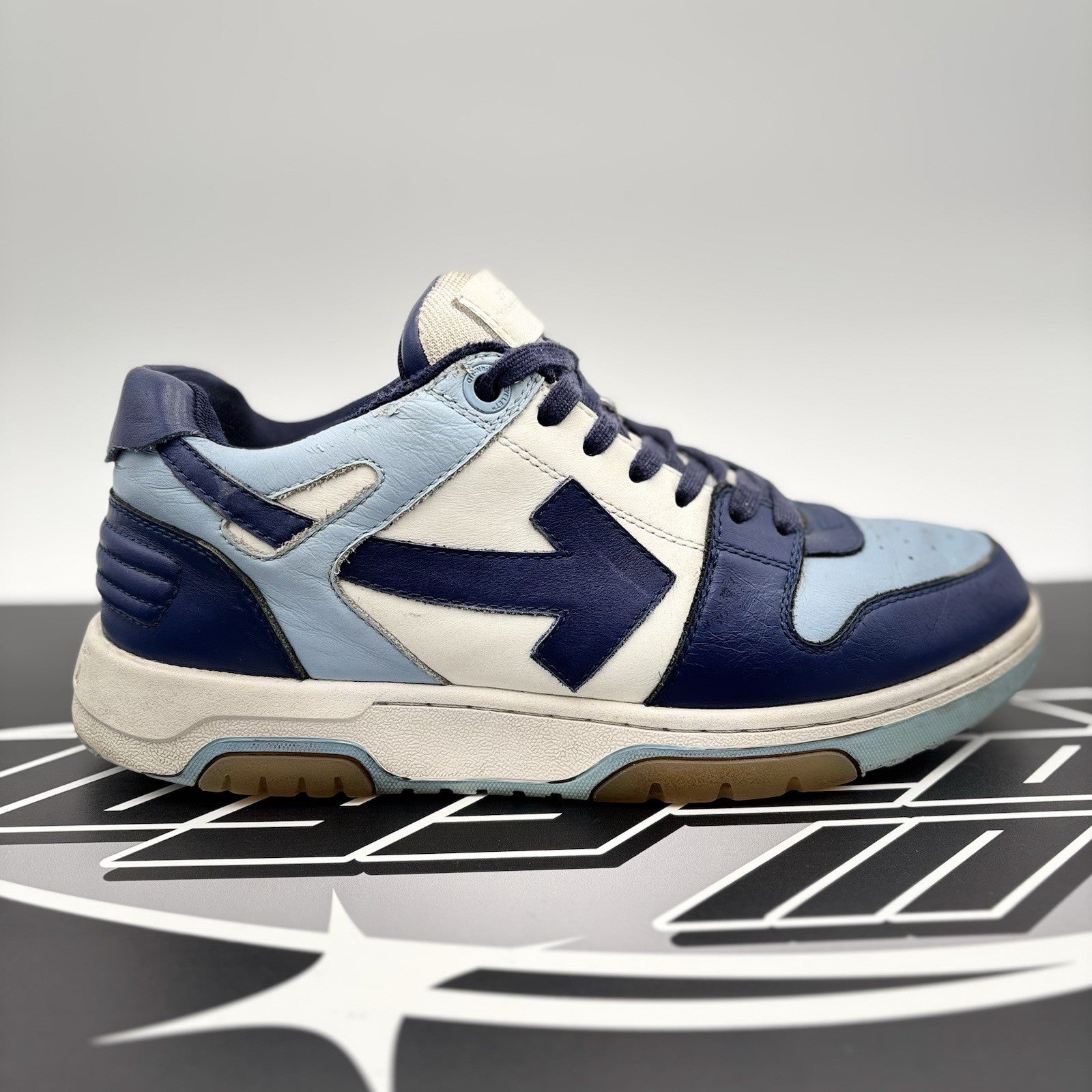 Size 42 (9 US) Off-White Out Of Office ' Blue White '