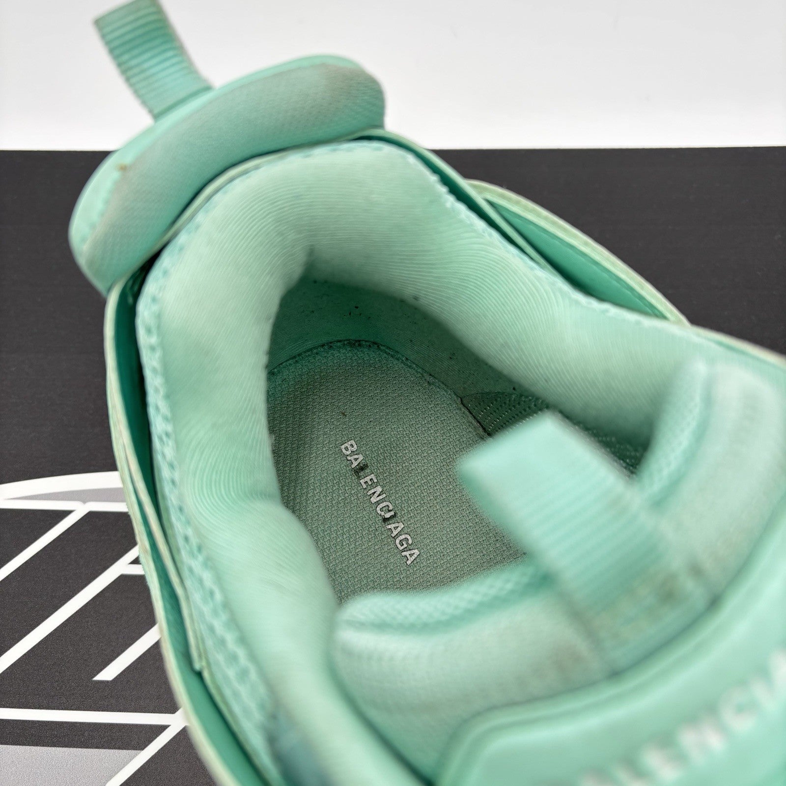 Size 44 (11 US) - Balenciaga Track ' Mint ' | GREAT CONDITION!
