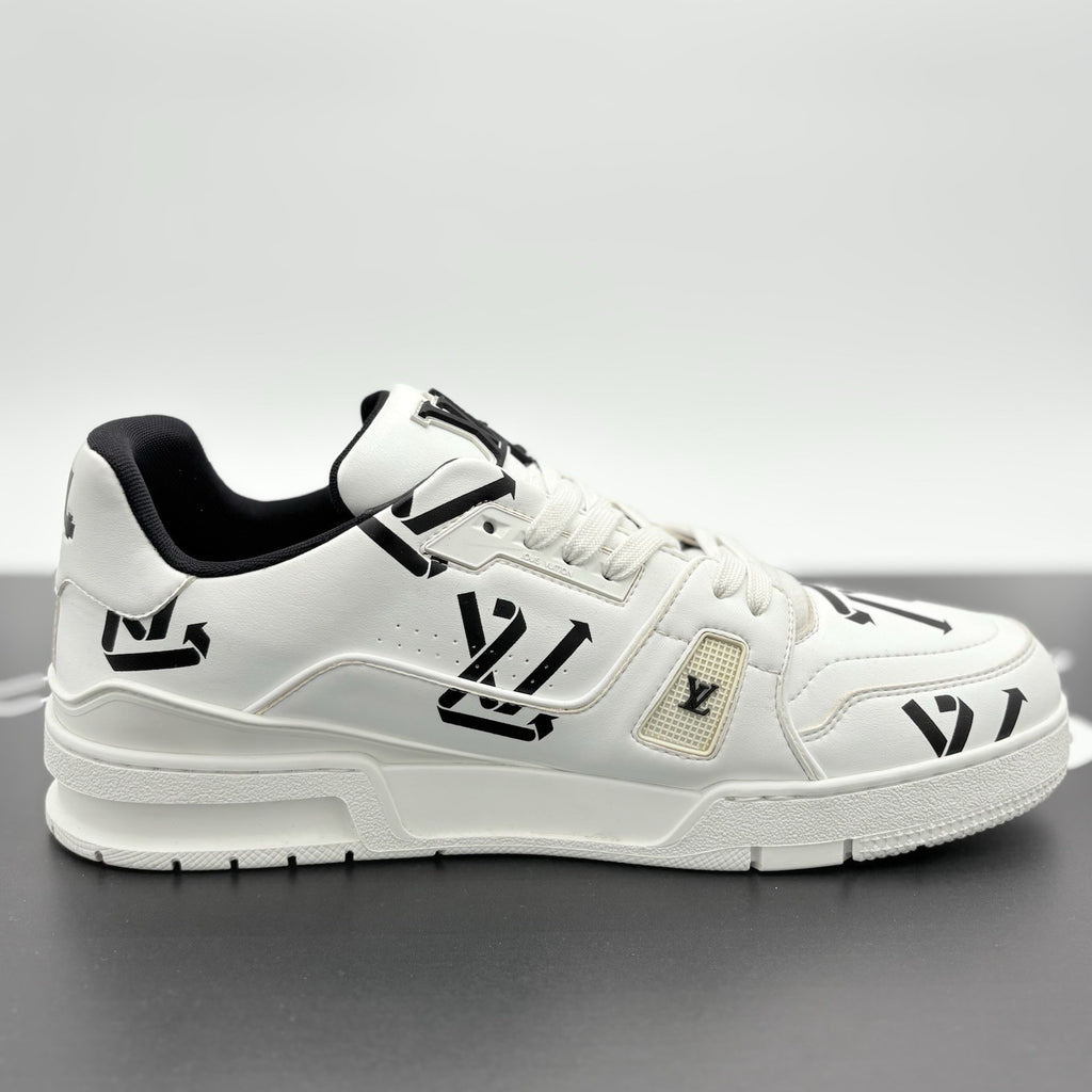 Size 10 LV (11-11.5 US) Louis Vuitton Trainer ' White Black Recycled ' | CLEAN!