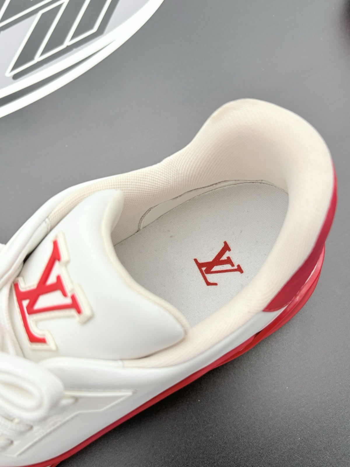 Size 10 LV (11-11.5 US ) Louis Vuitton Trainer ' White Red ' | SUPER CLEAN!
