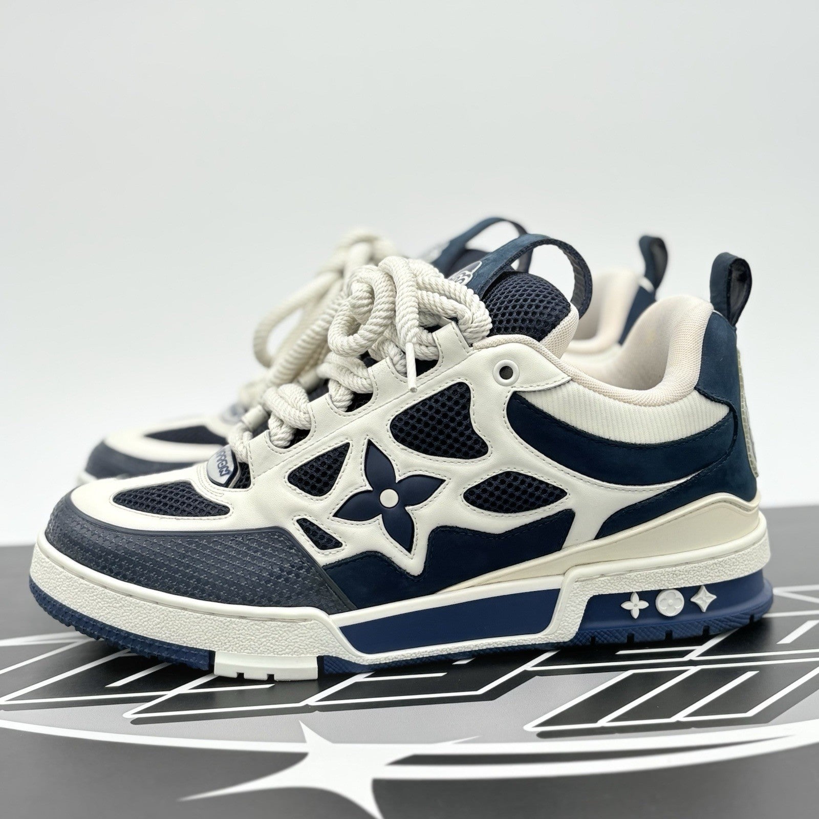Size 8 LV (9-9.5 US) - Louis Vuitton Skate ' Marine ' | SUPER CLEAN!