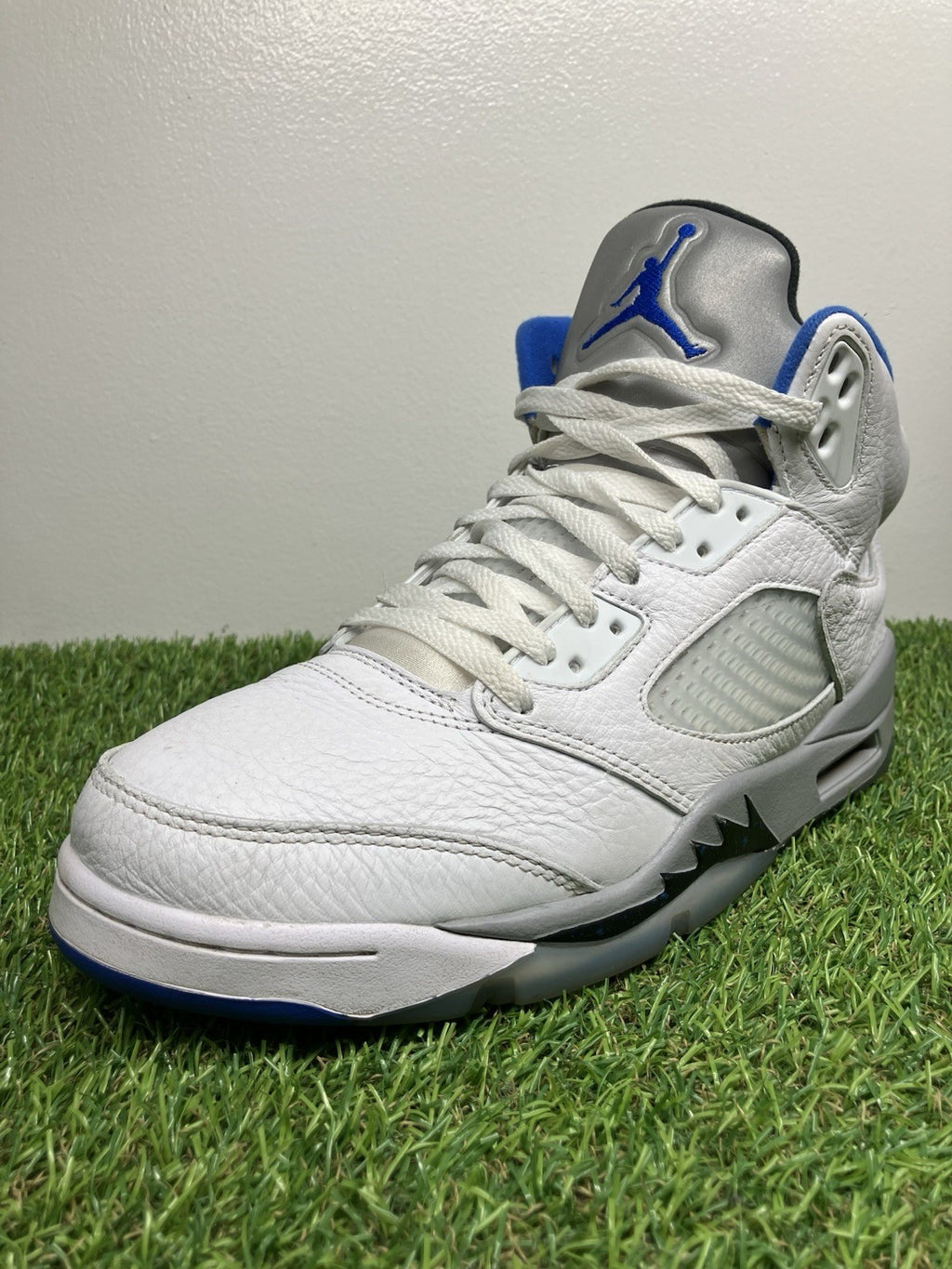 Size 9.5 - Nike Air Jordan 5 Retro ' Stealth 2.0 ' | GREAT CONDITION!